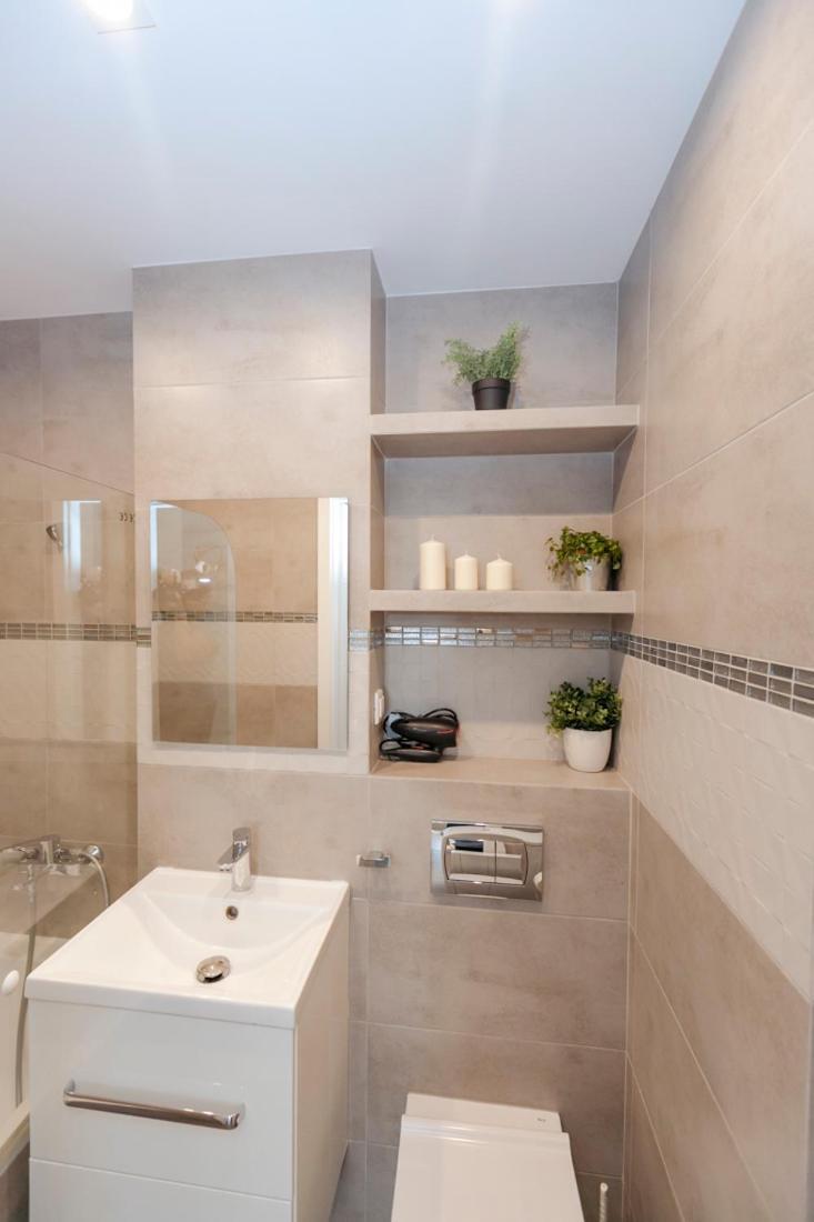 Przechodnia 2 Yellow: Free Parking, Work-friendly, Smart Tv Apartamento Varsóvia