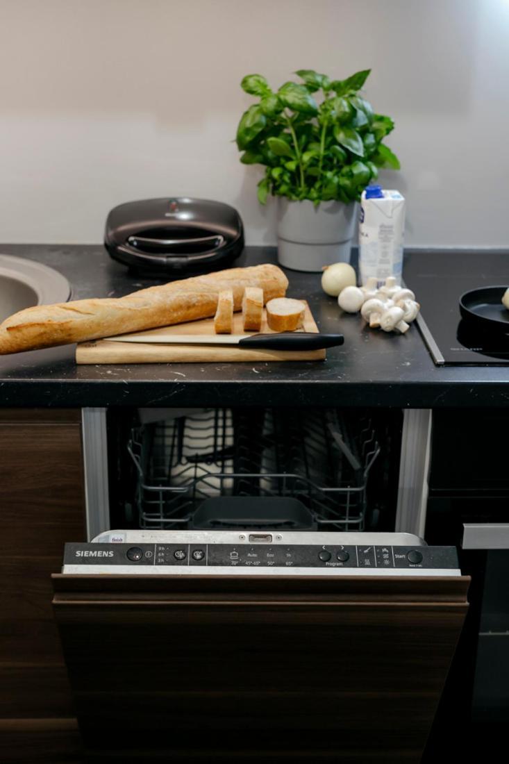 Przechodnia 2 Yellow: Free Parking, Work-friendly, Smart Tv Apartamento