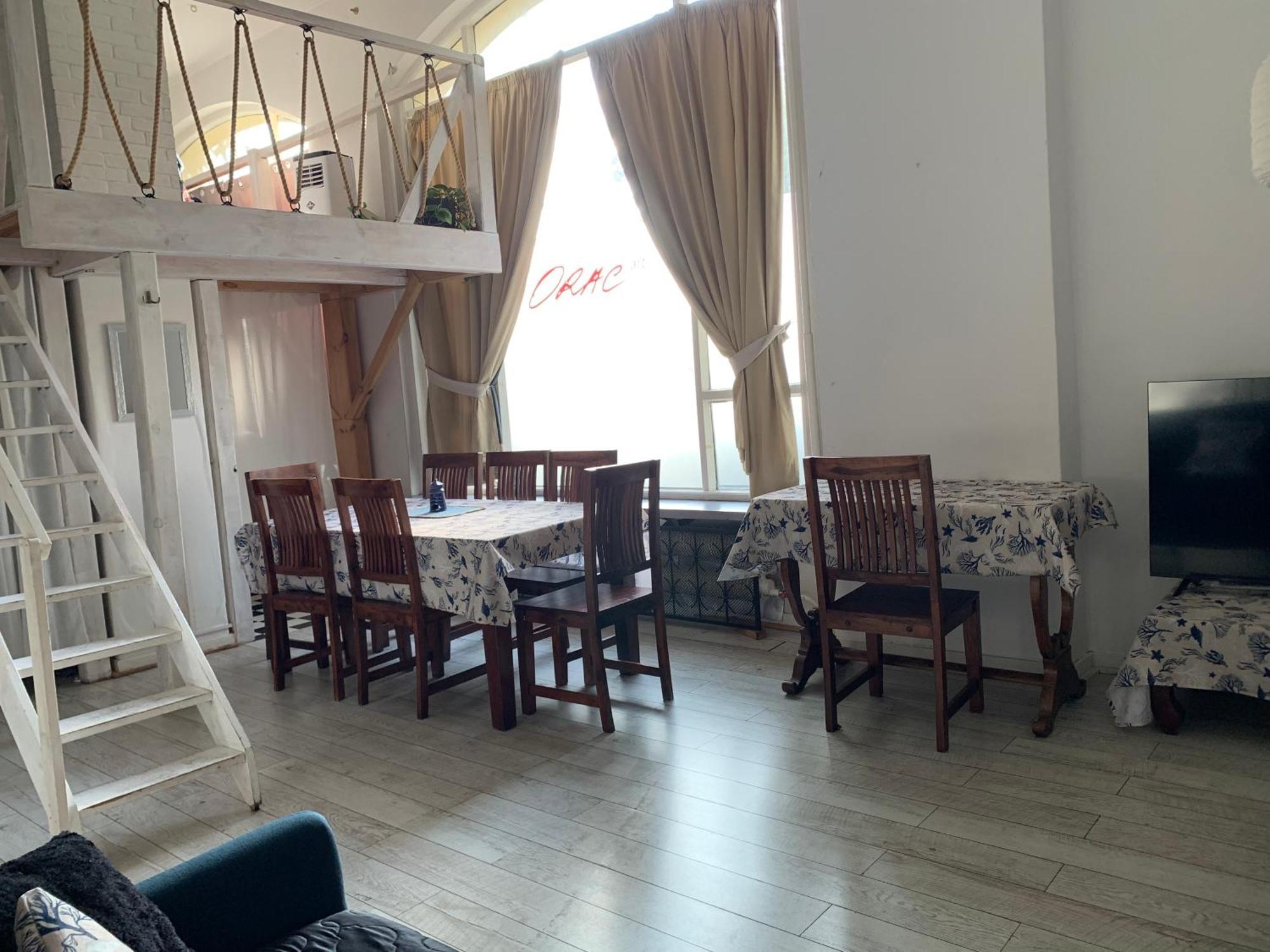 Apartment Amazing Art Loft / Centrum/ Free Parking
