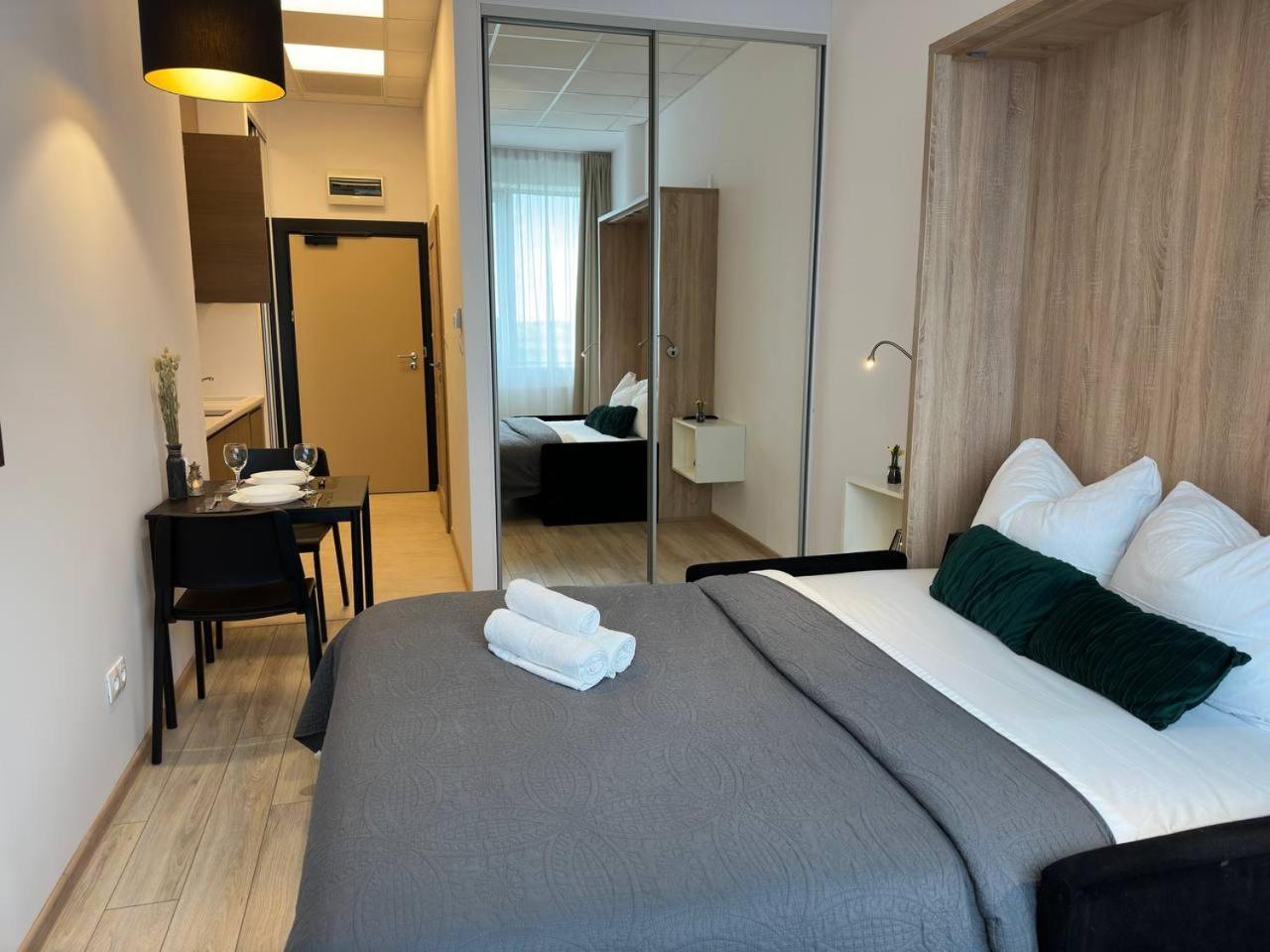 Al Jerozolimskie 216 Apart-wawa Apartment