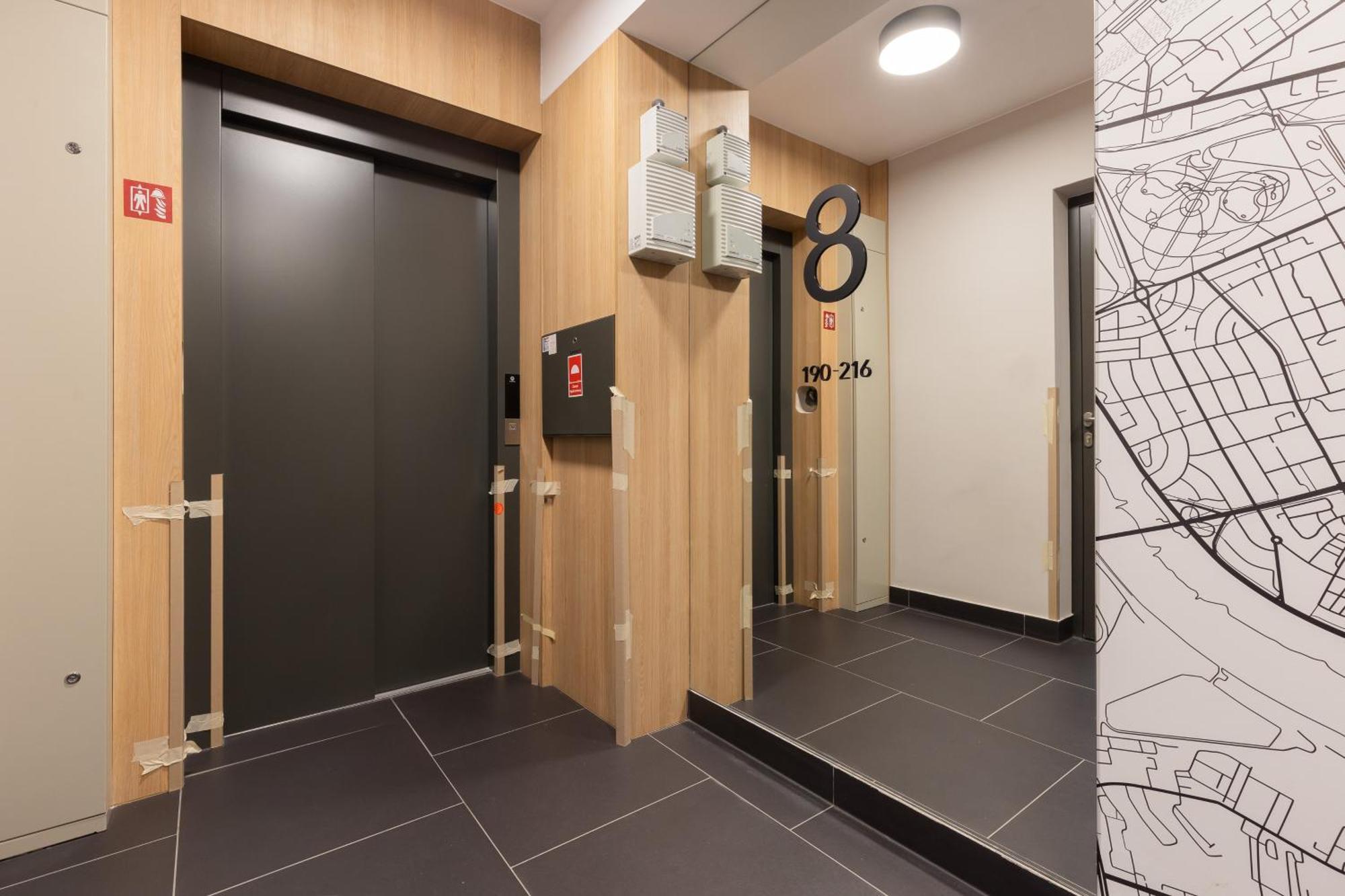 Apartament Modern With Balcony Near Aleje Jerozolimskie By Renters *
