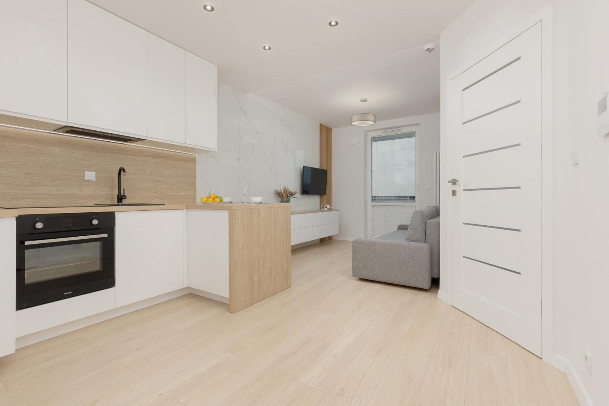 Apartament Modern With Balcony Near Aleje Jerozolimskie By Renters Warszawa