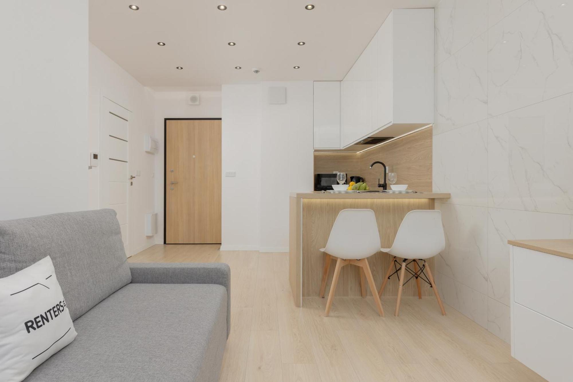 Modern With Balcony Near Aleje Jerozolimskie By Renters Apartament