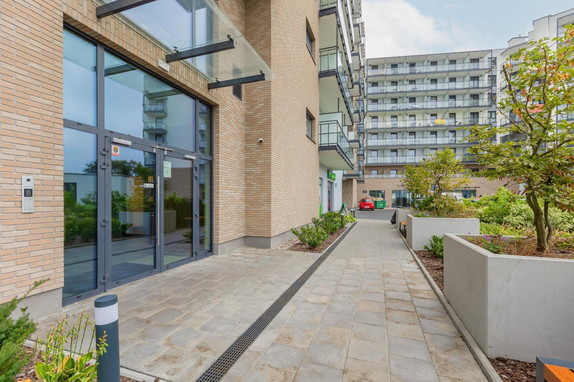 Modern With Balcony Near Aleje Jerozolimskie By Renters Warszawa