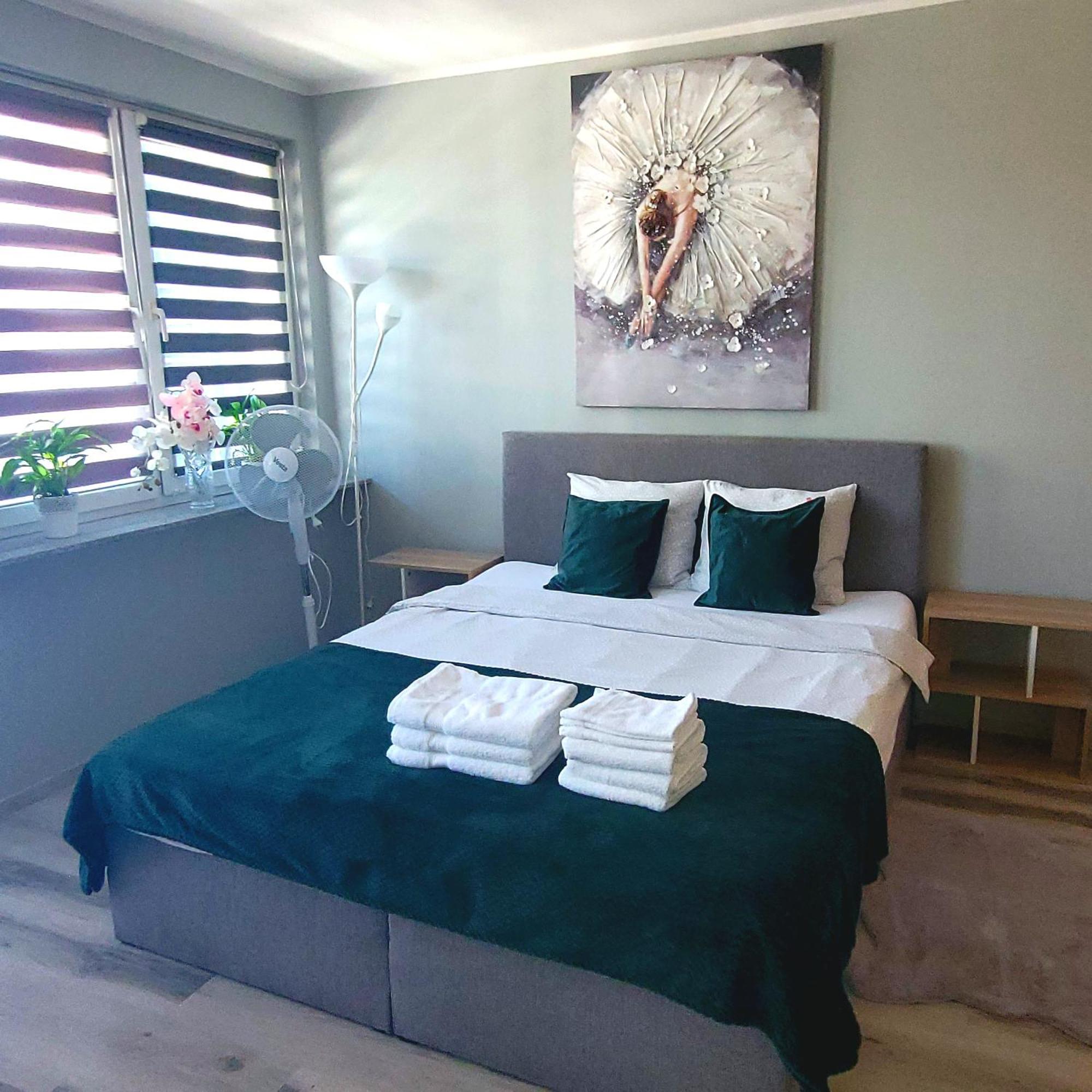 Centrum Chmielna Apartment *