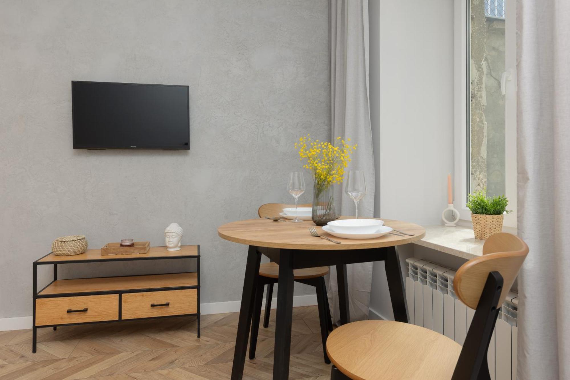 Apartment Twilight For 3 Guests Wola By Renters *