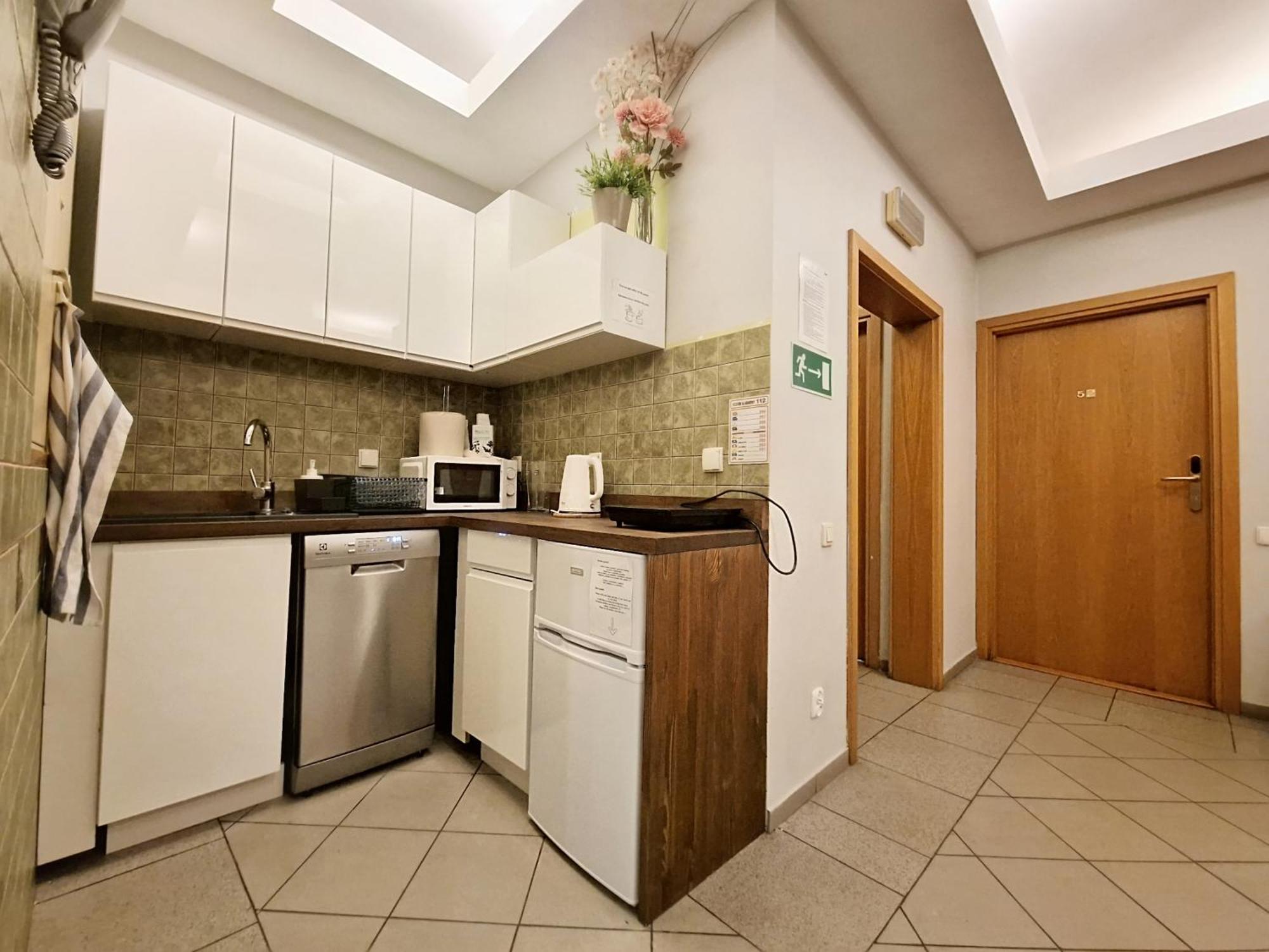 Helvetia - Private And Bed & Breakfast
