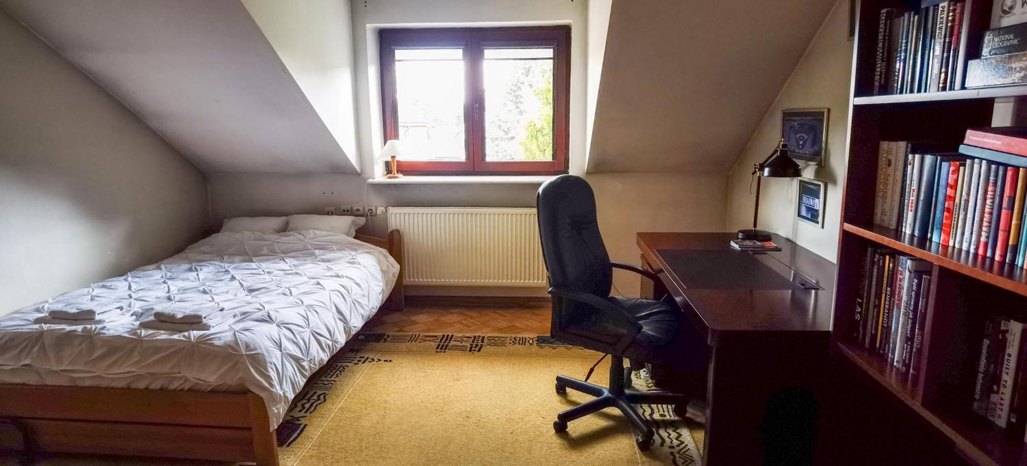 Homestay Feels Like Metro Zacisze *
