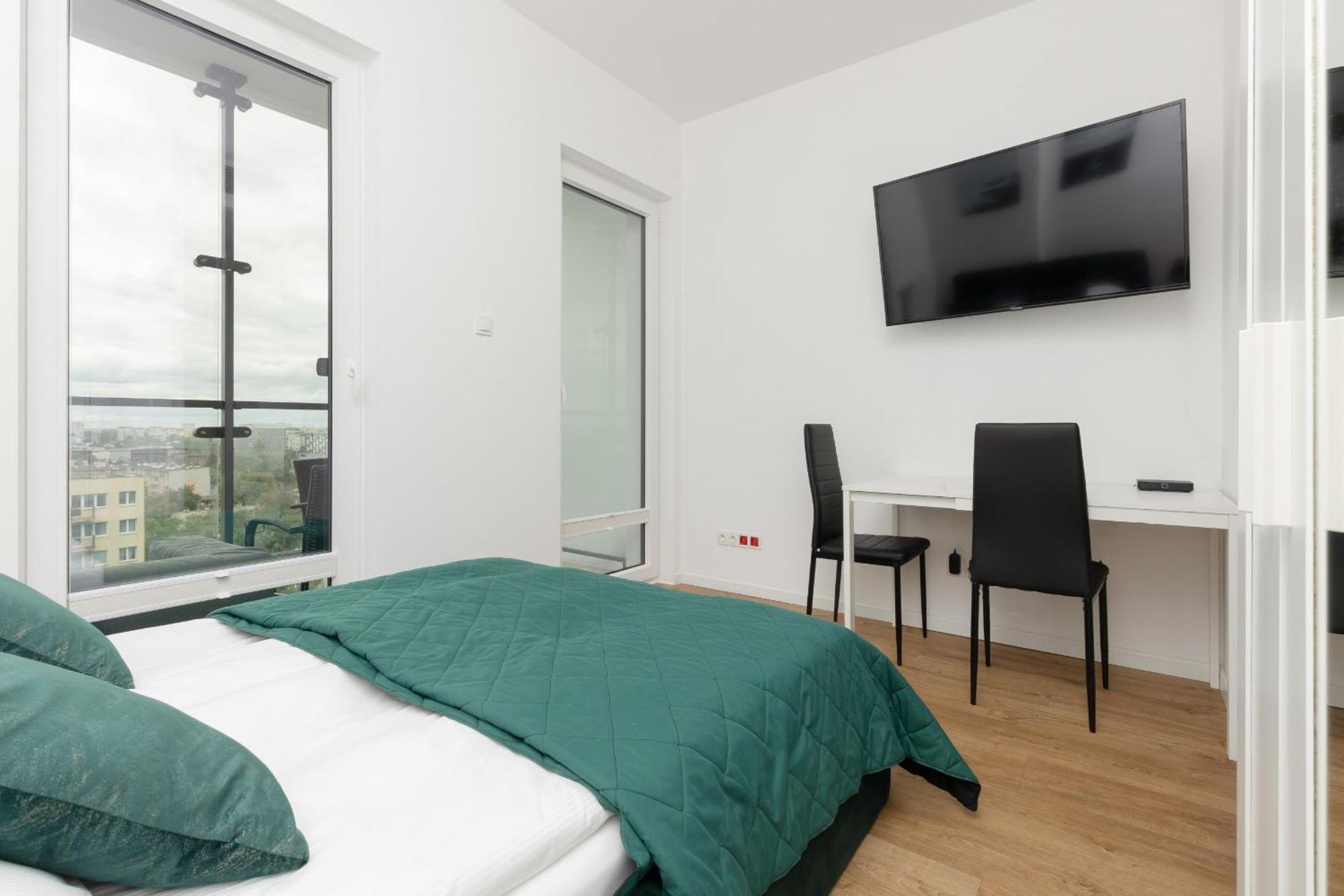Business Kasprzaka With Parking By Renters