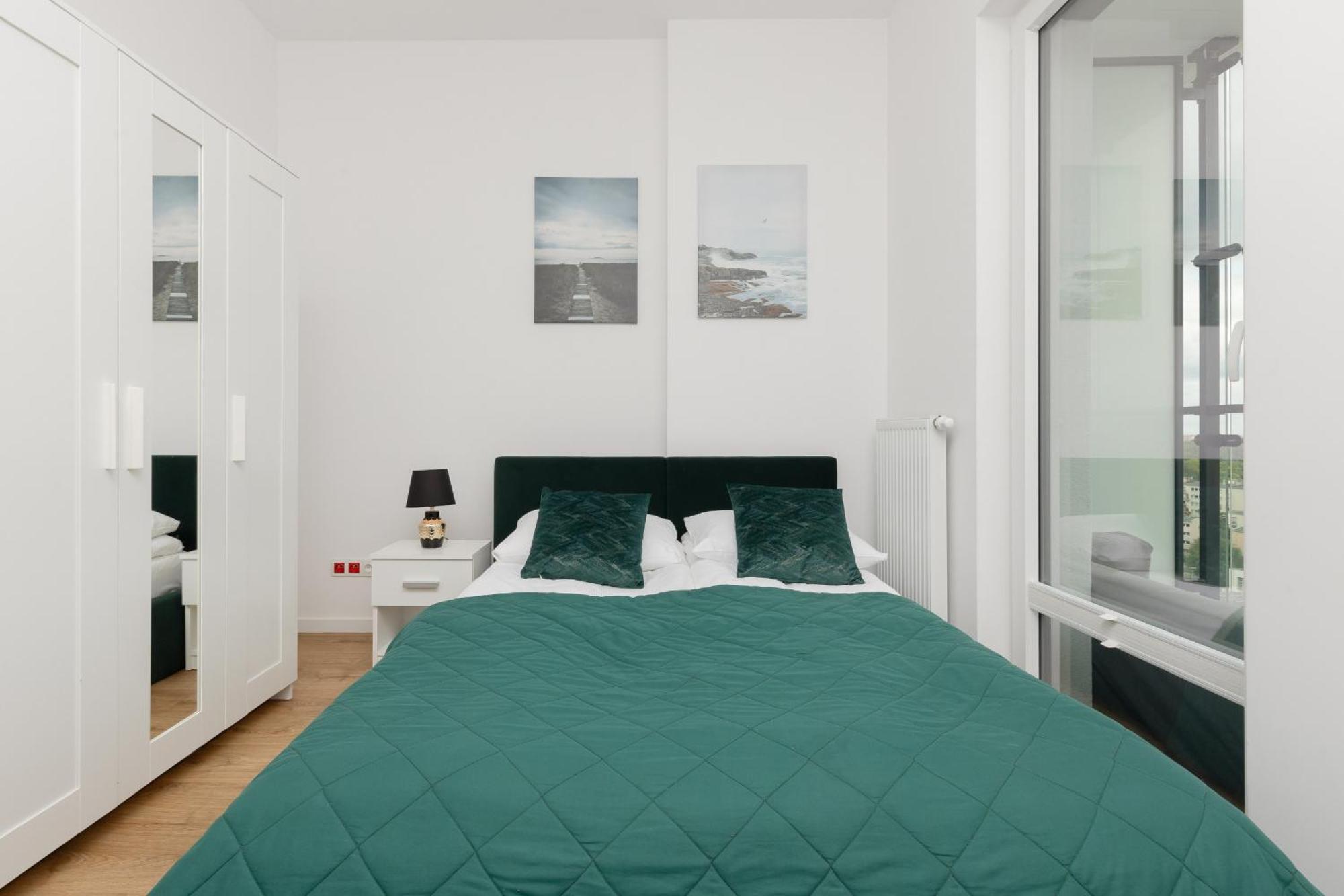 Business Kasprzaka With Parking By Renters Aparthotel *