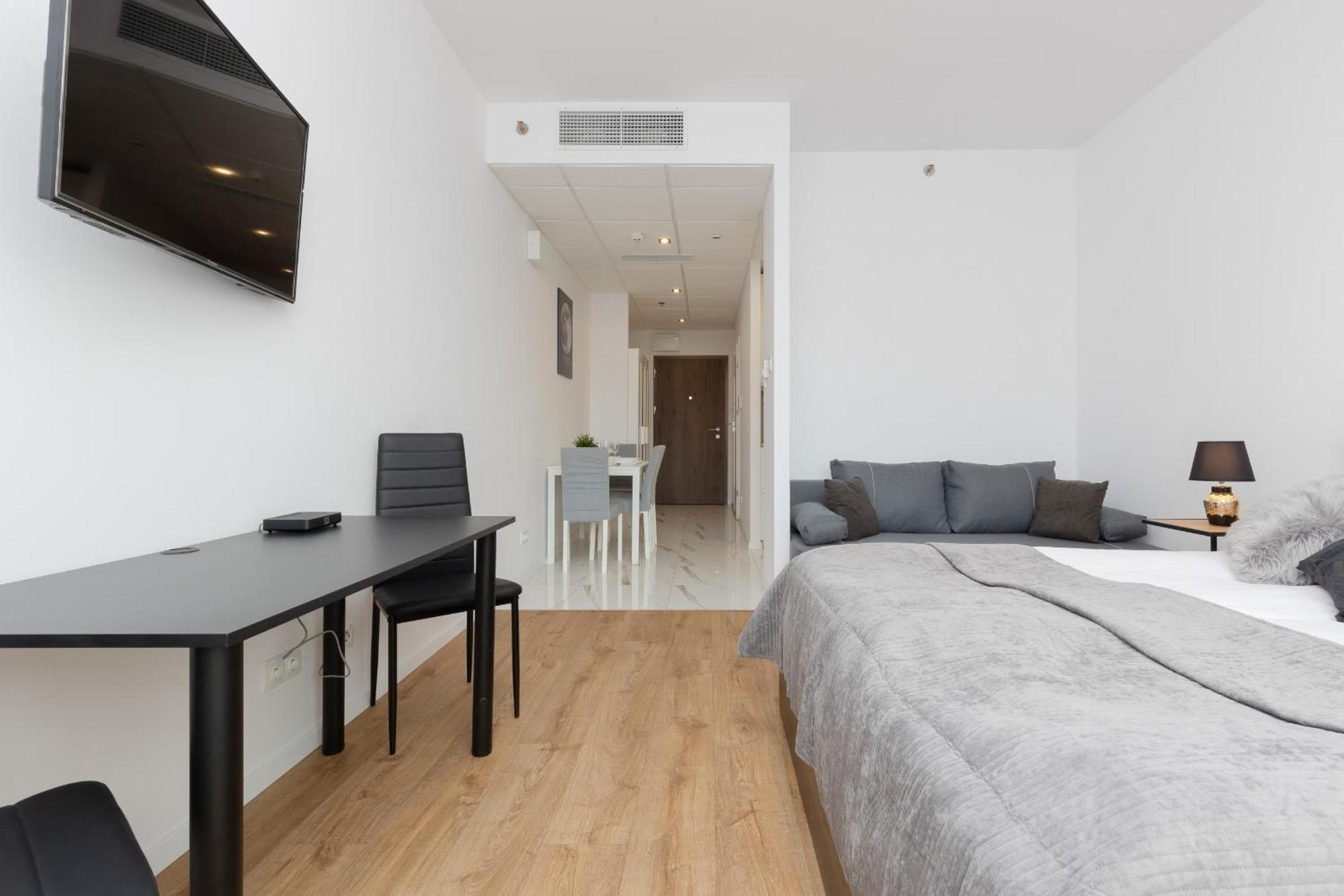 Wola Business Kasprzaka By Renters Warsaw