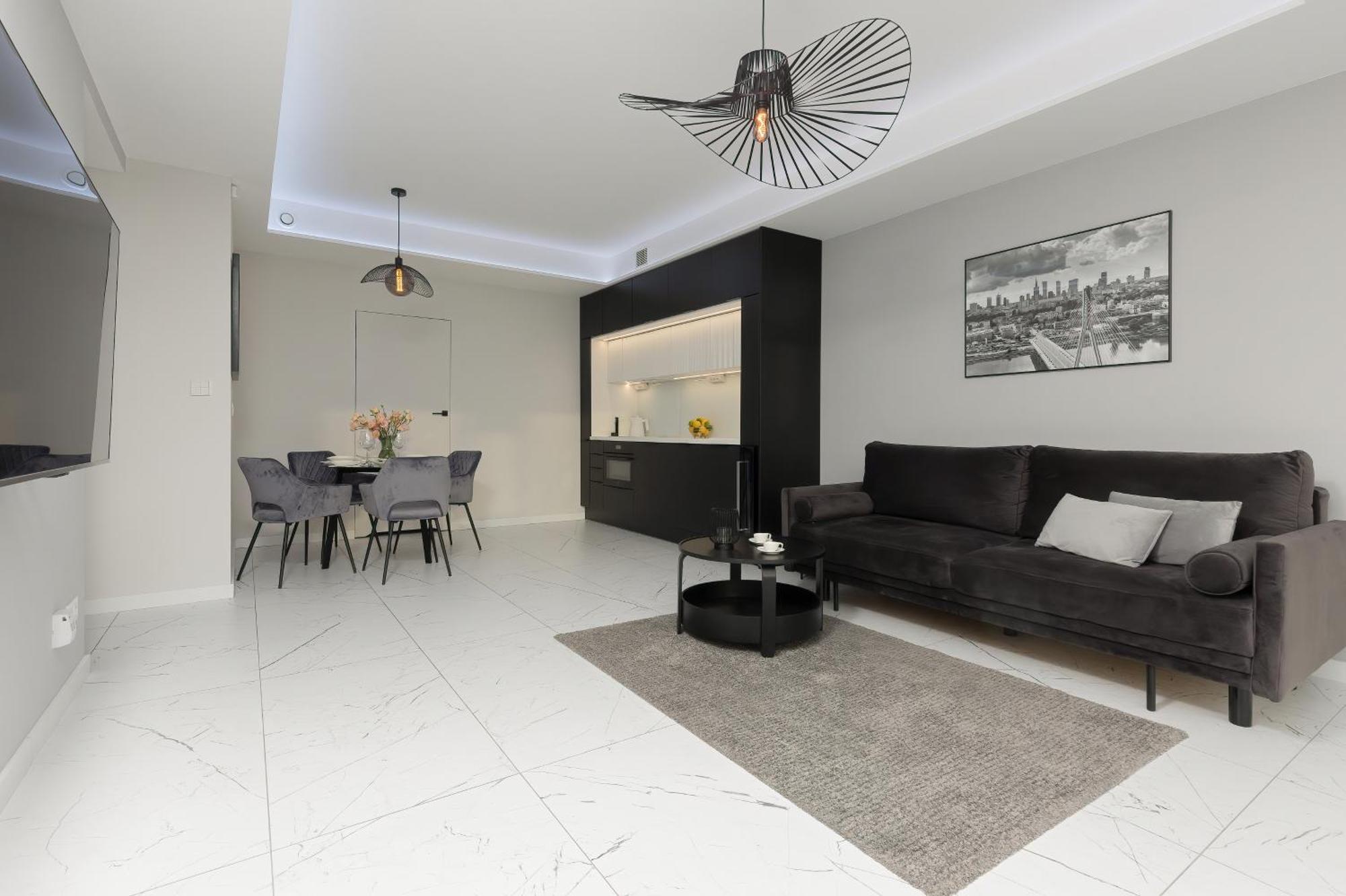 Căn hộ Luxurious Unique Tower With Skyline By Renters Prestige Warsaw
