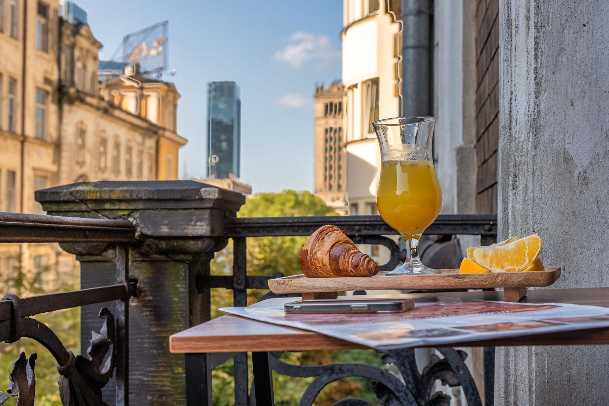 Apartment Modern Loft With Balcony Next To Mariott -600mbps Wifi *