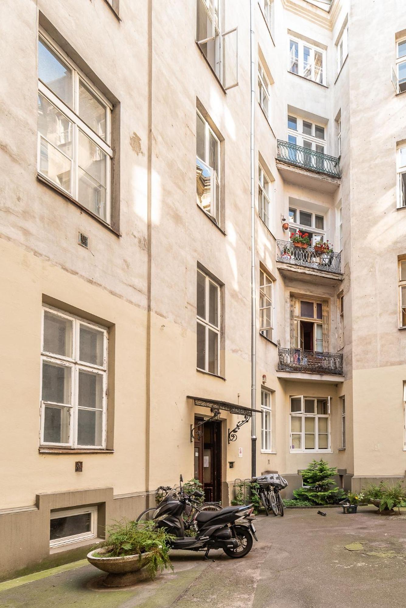 Apartment Modern Loft With Balcony Next To Mariott -600mbps Wifi *