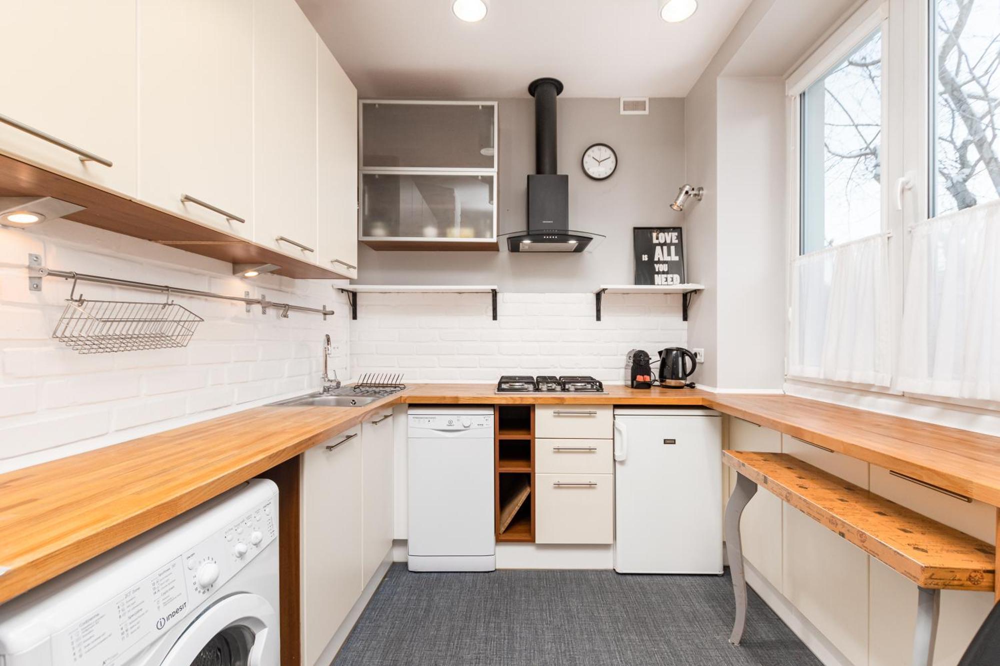 Apartment One By Your Freedom