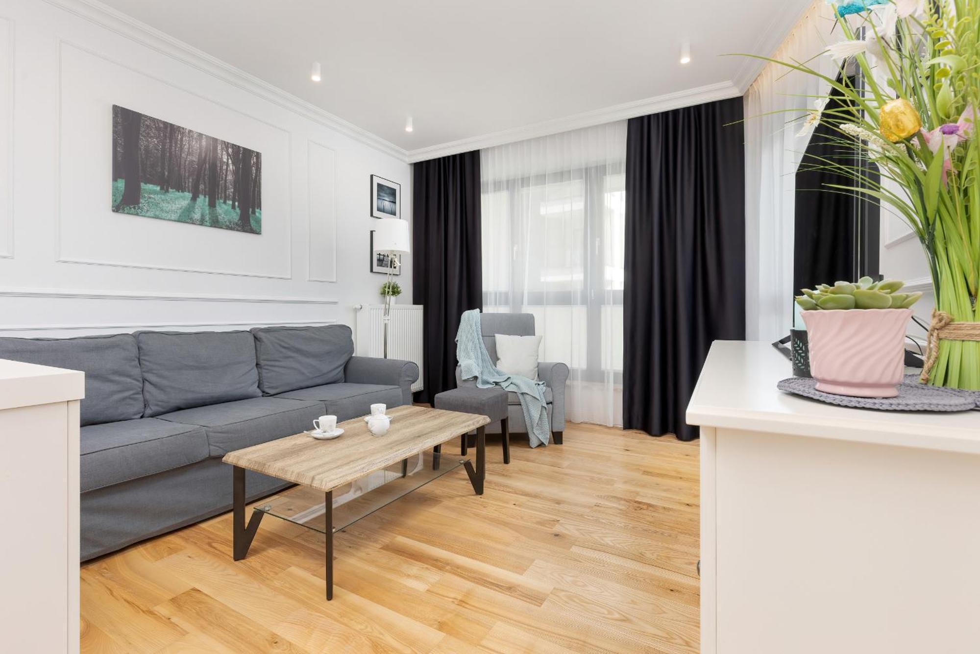Apartment Metro Plocka Exquisite By Renters Warsaw