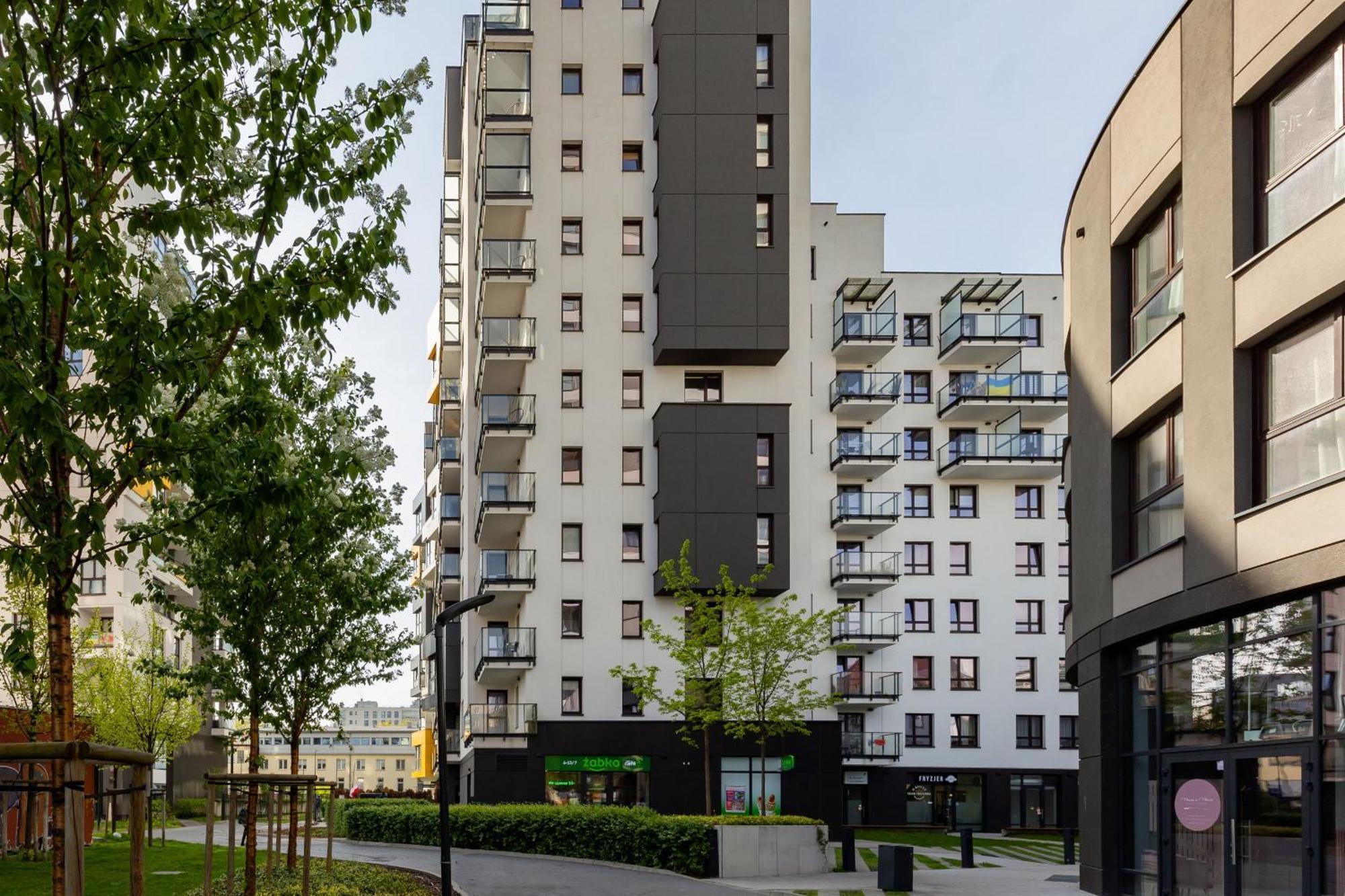 Metro Plocka Exquisite By Renters Apartment *
