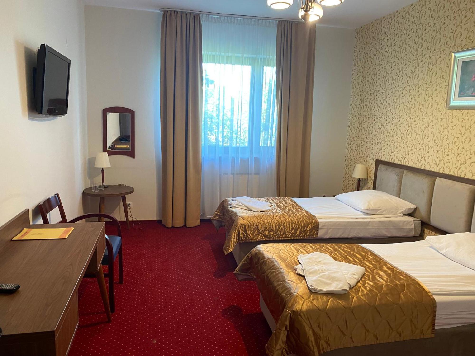 Arkadia Hotel 3*
