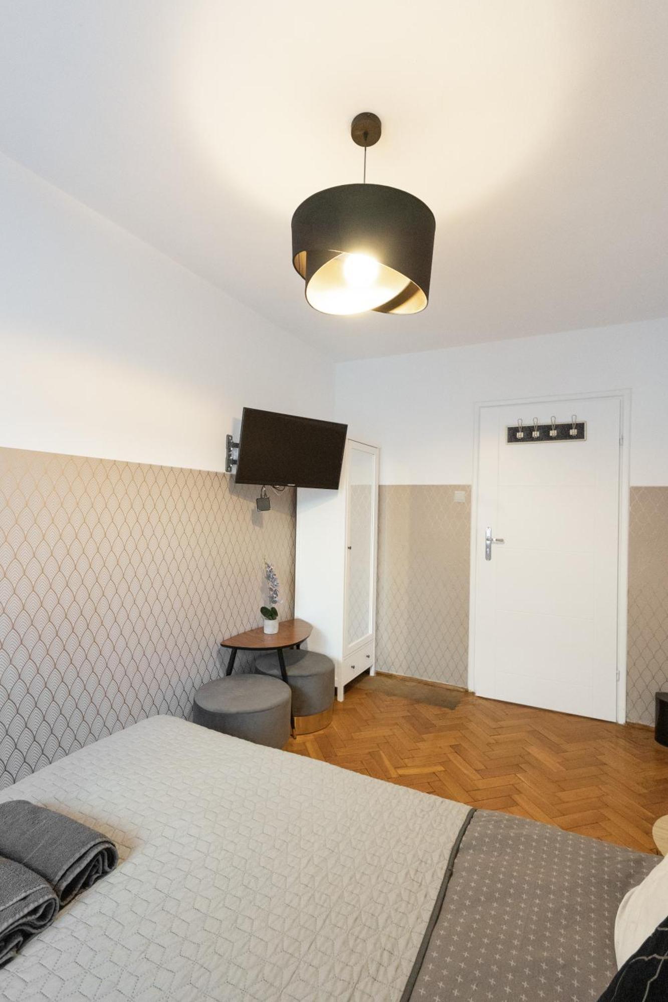 Guest house Clicktheflat Zurawia Street