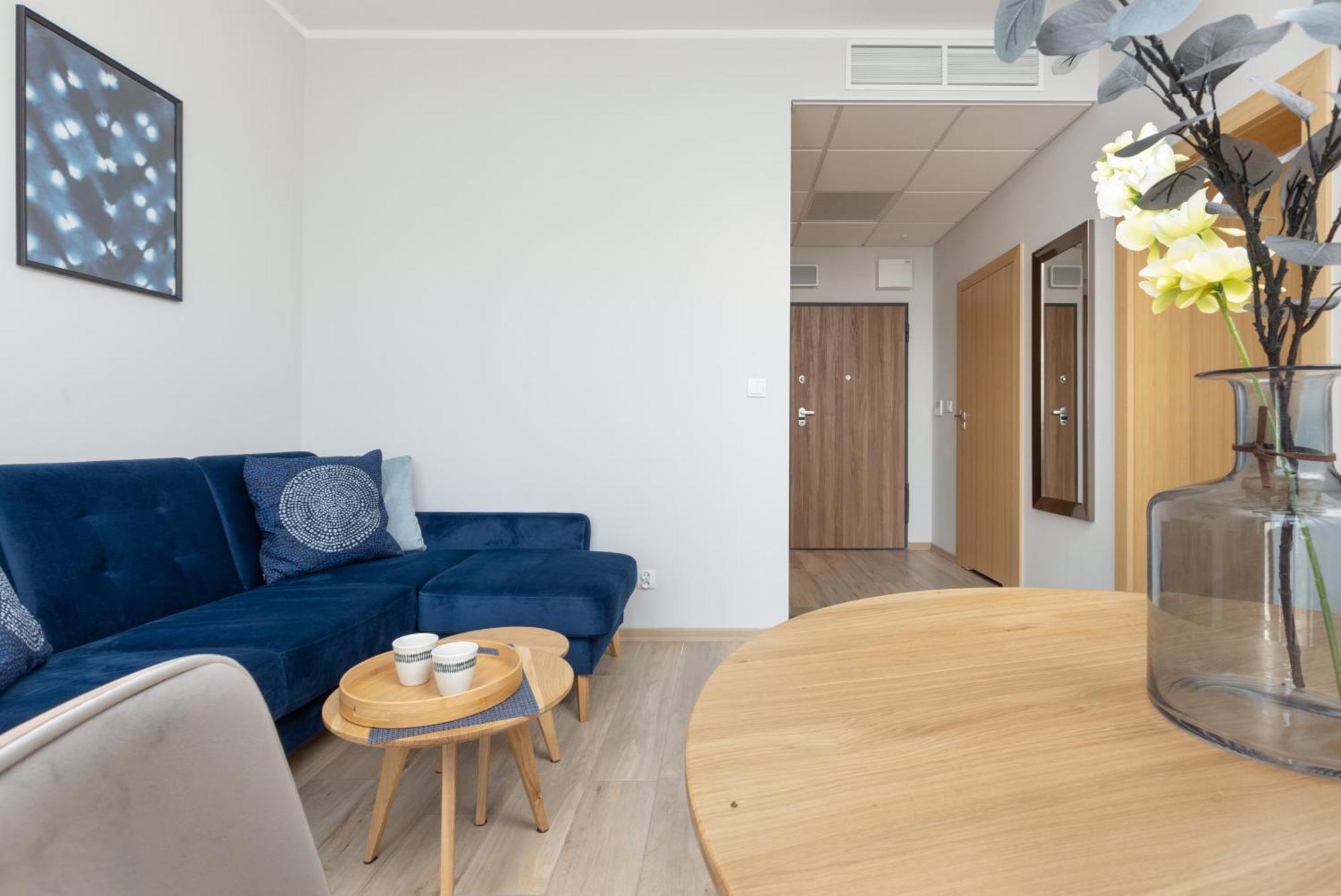 Business Center Wola By Renters Apartament