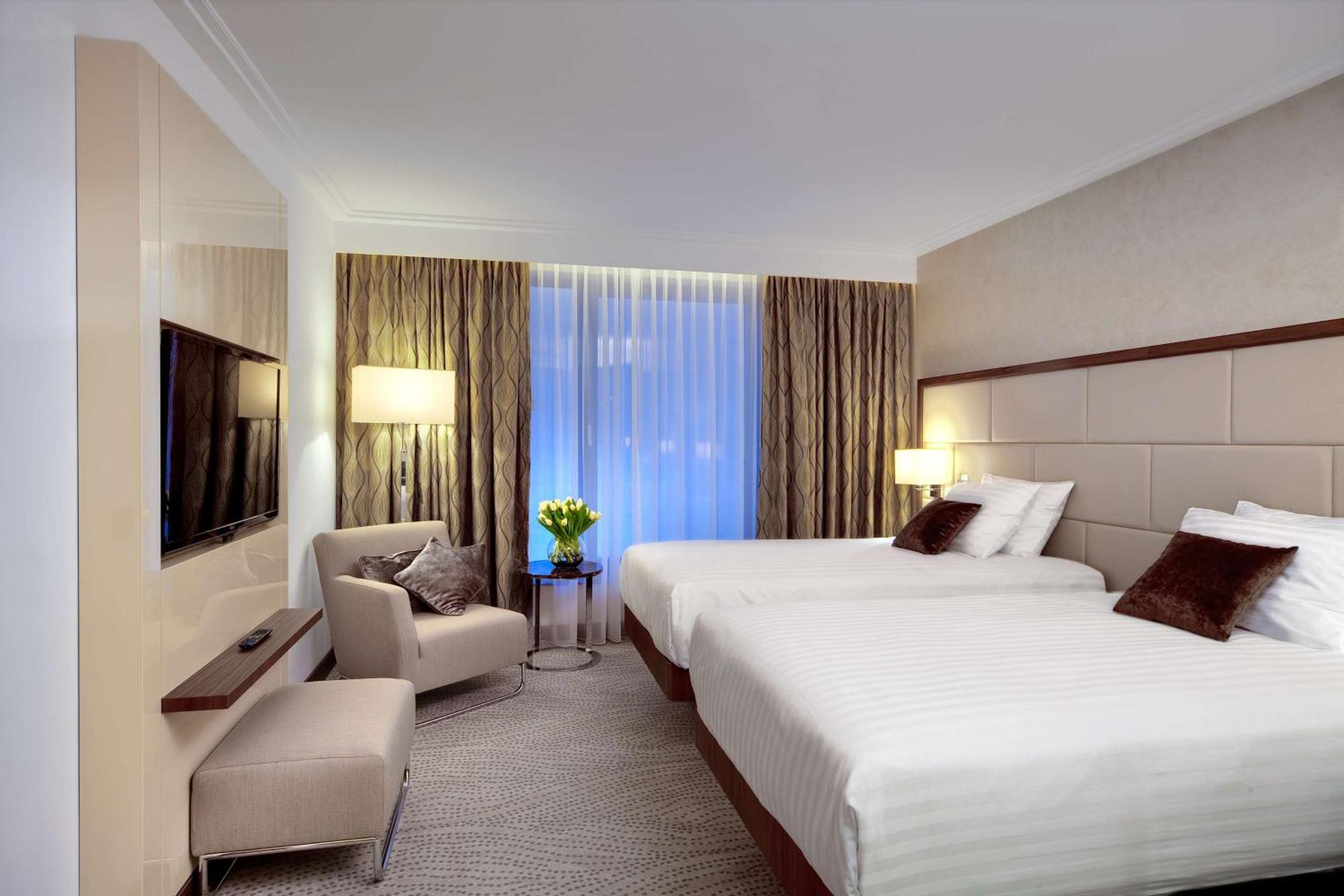Doubletree By Hilton & Conference Centre Hotel 4*