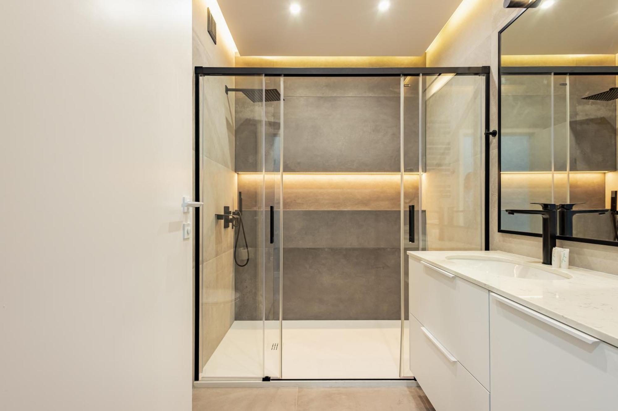 Central House Apartment