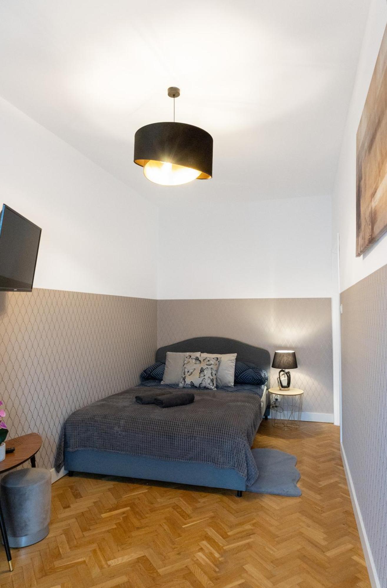 Clicktheflat Krucza Center Warszawa