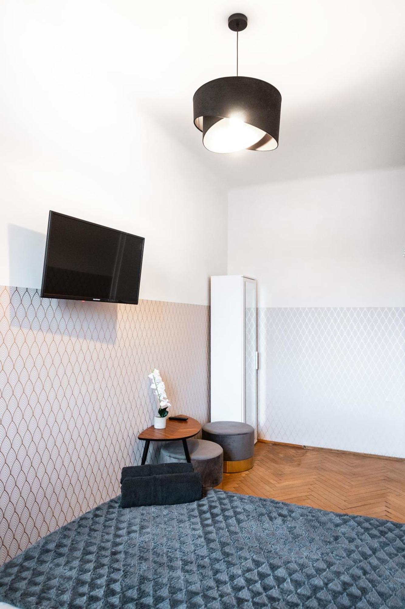 Nhà trọ Clicktheflat Wilcza 35 Center