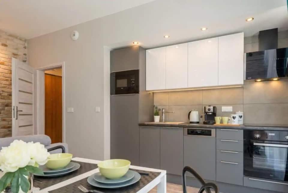 Close To Chopin Airport, Free Parking