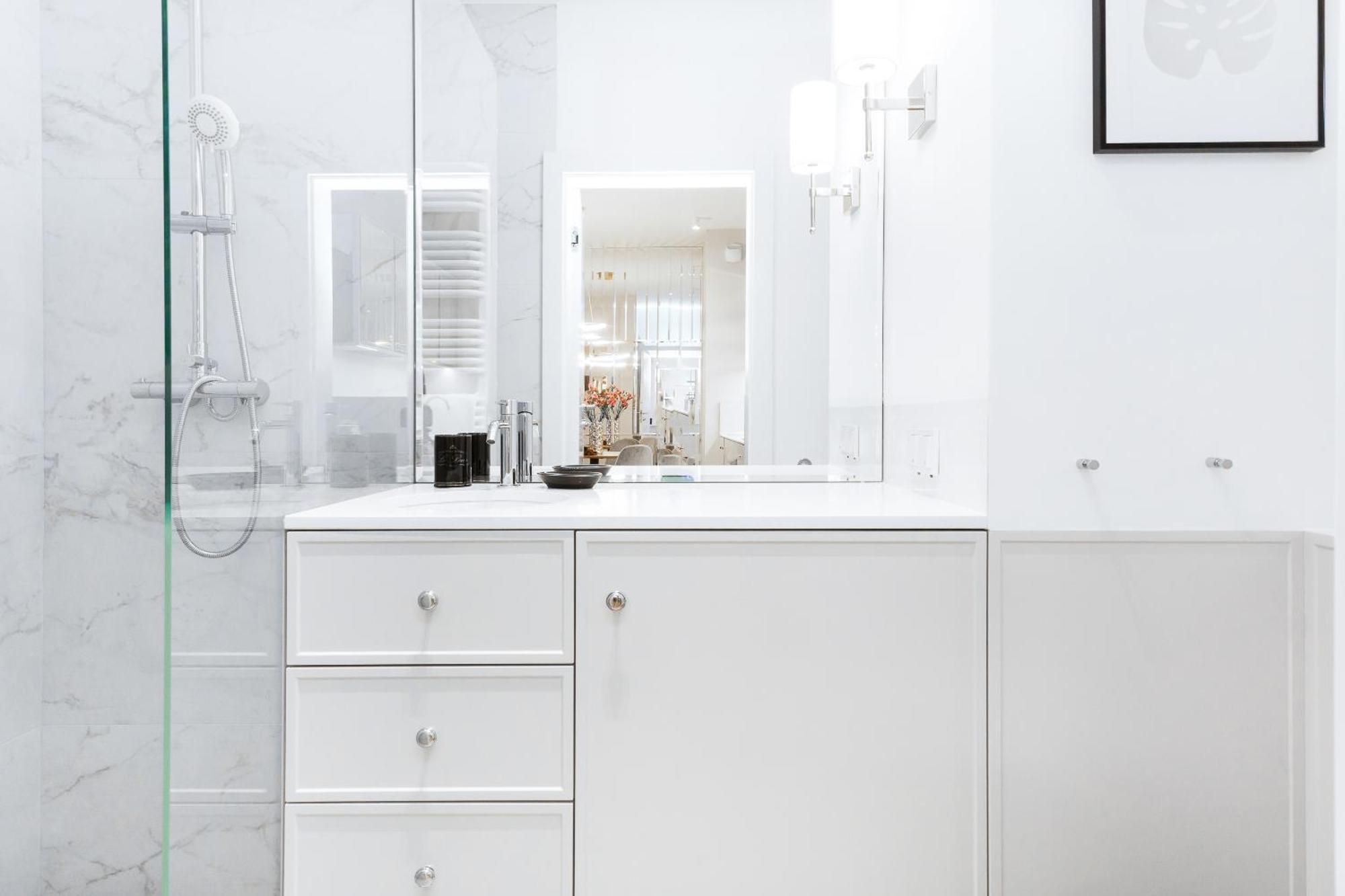 Mennica Deluxe Centre By Renters Prestige