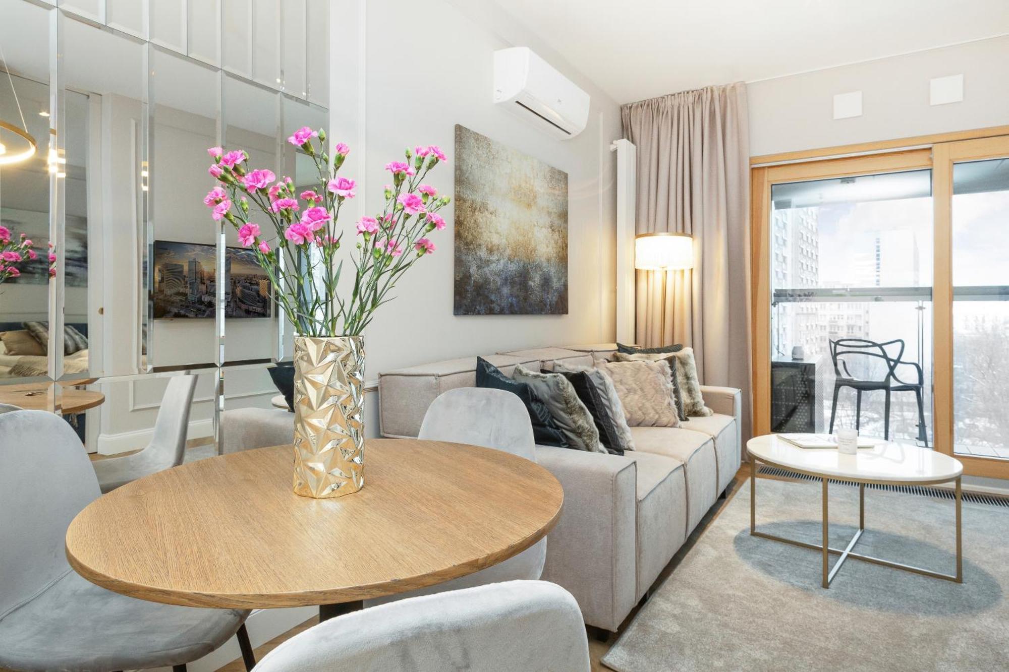 Mennica Deluxe Centre By Renters Prestige Aparthotel Warschau