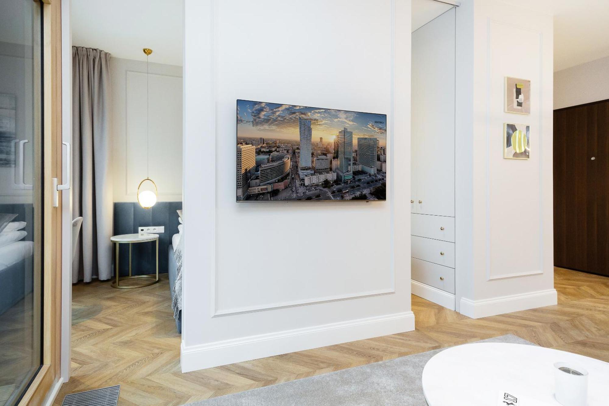 Aparthotel Mennica Deluxe Centre By Renters Prestige
