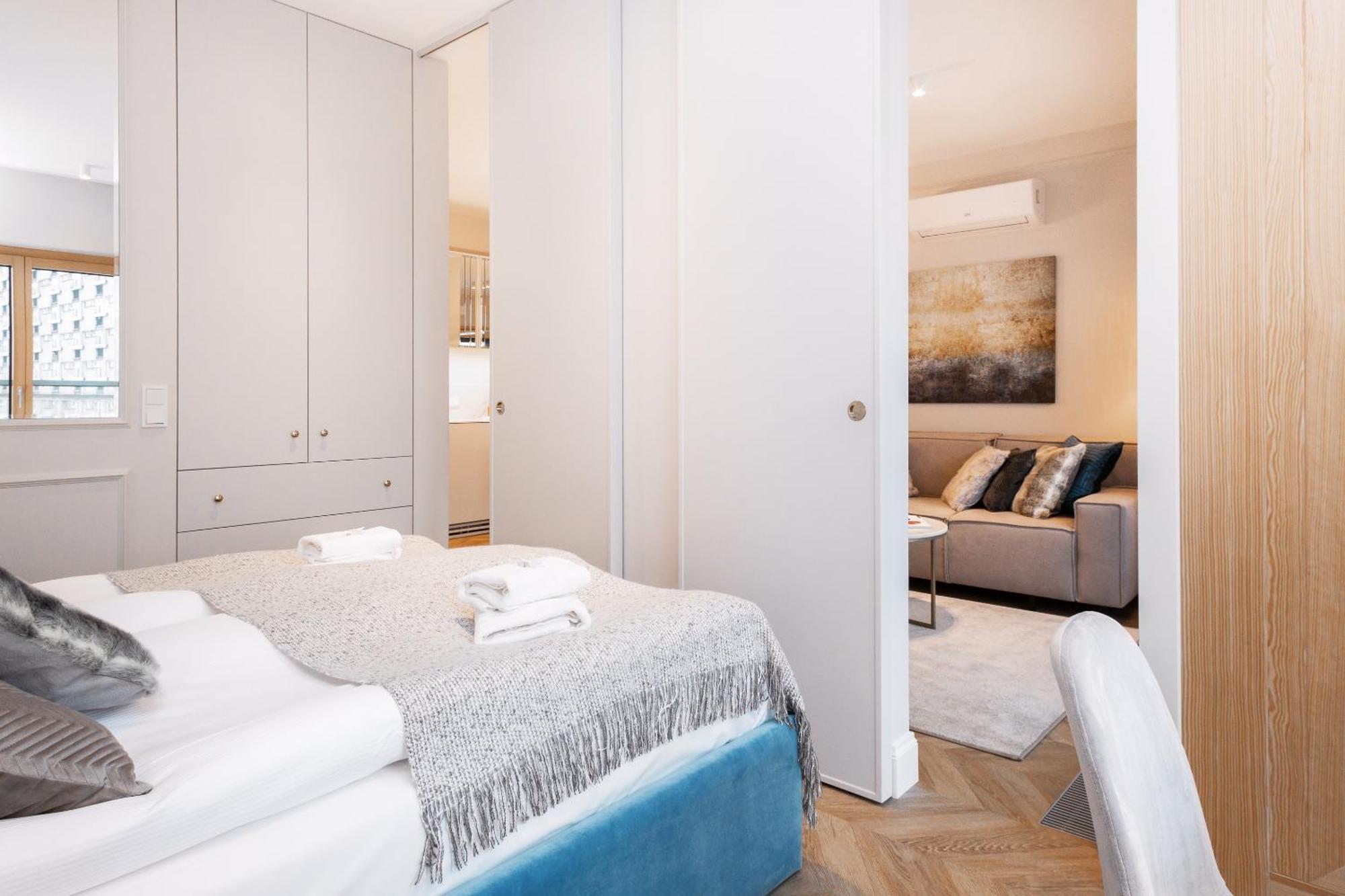 Mennica Deluxe Centre By Renters Prestige Aparthotel