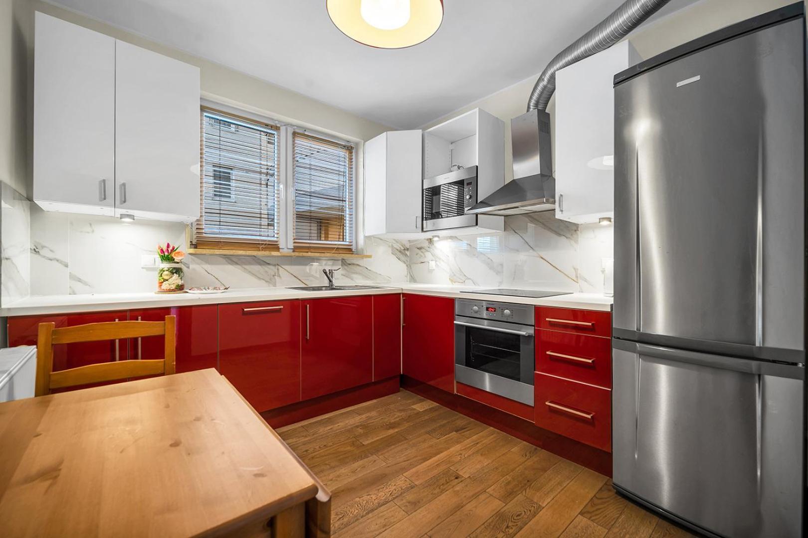 Wola Tower - 60m2, Balcony With View, Parks Nearby - By Rentujemy Apartment *