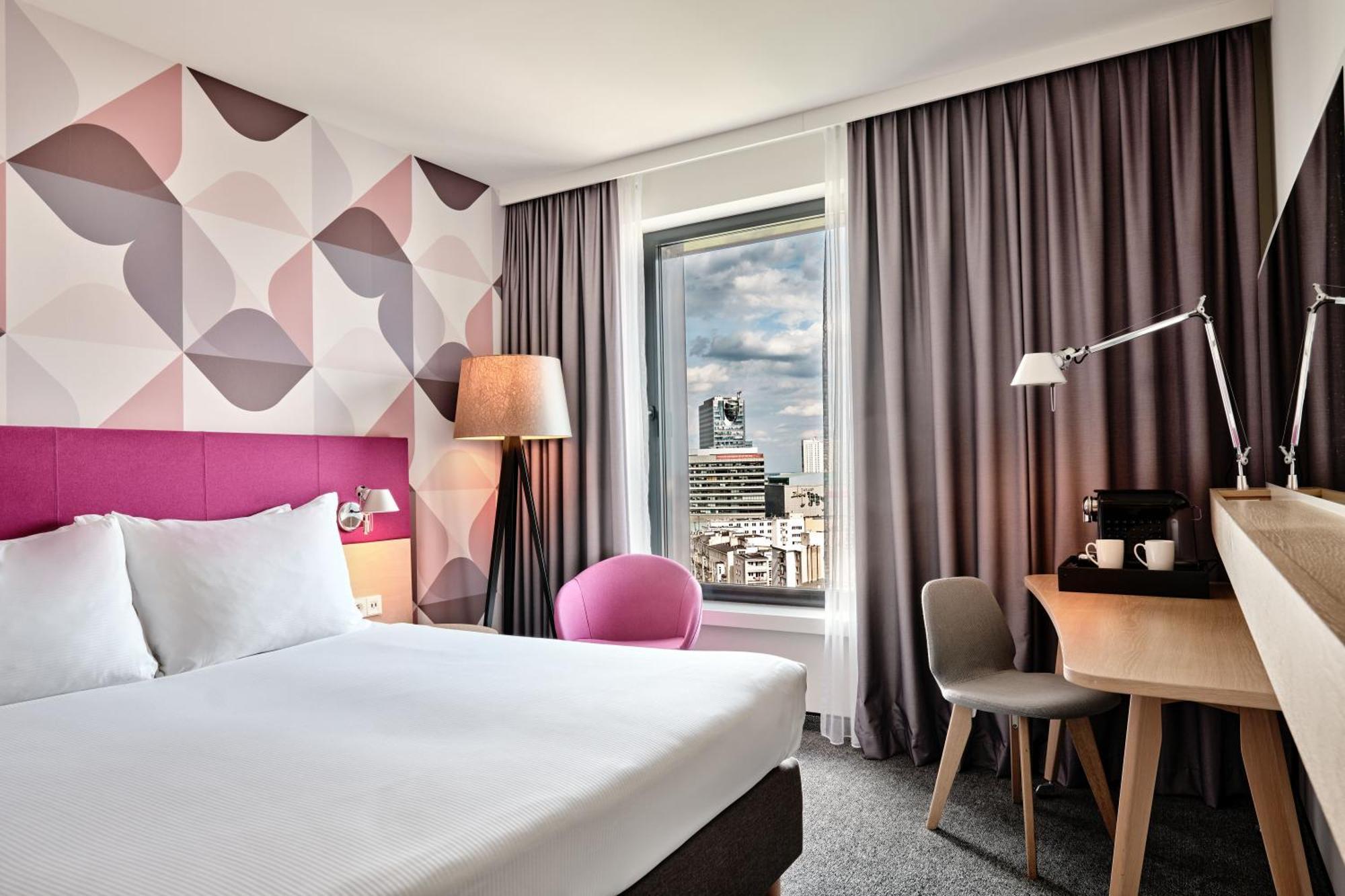 Hotel - Centre By Ihg