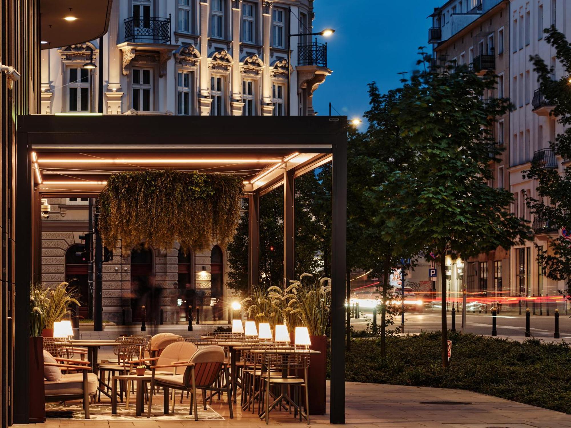 Hotel - Centre By Ihg 3*