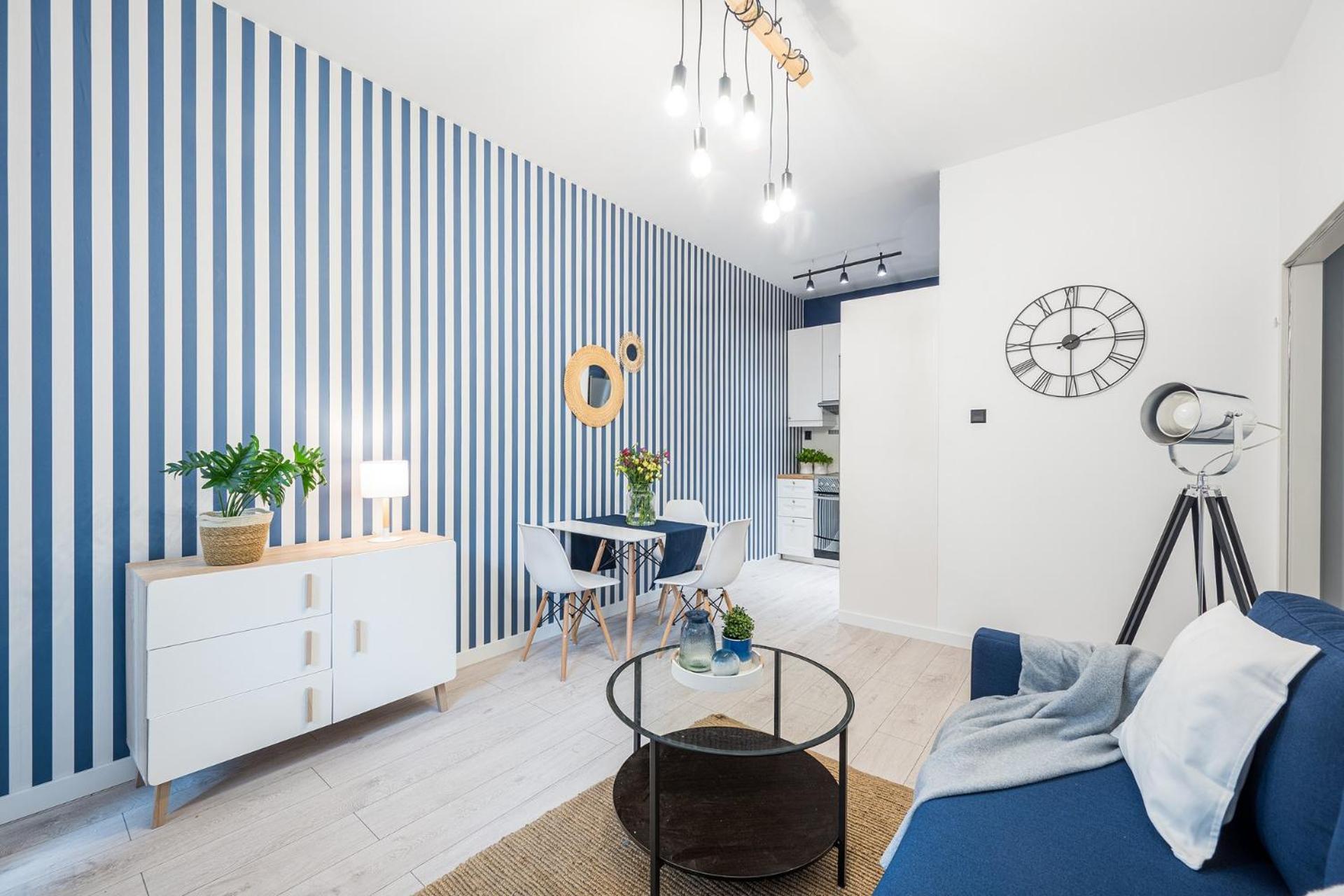 Paslecka Apartments - Workspace - By Rentujemy Apartment Warsaw