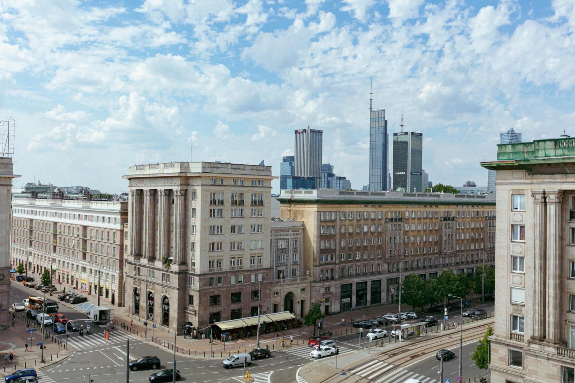Plac Konstytucji 6 Grey - Bezplatny Garaz Podziemny - Free Parking - Dla 4 Osob Warschau