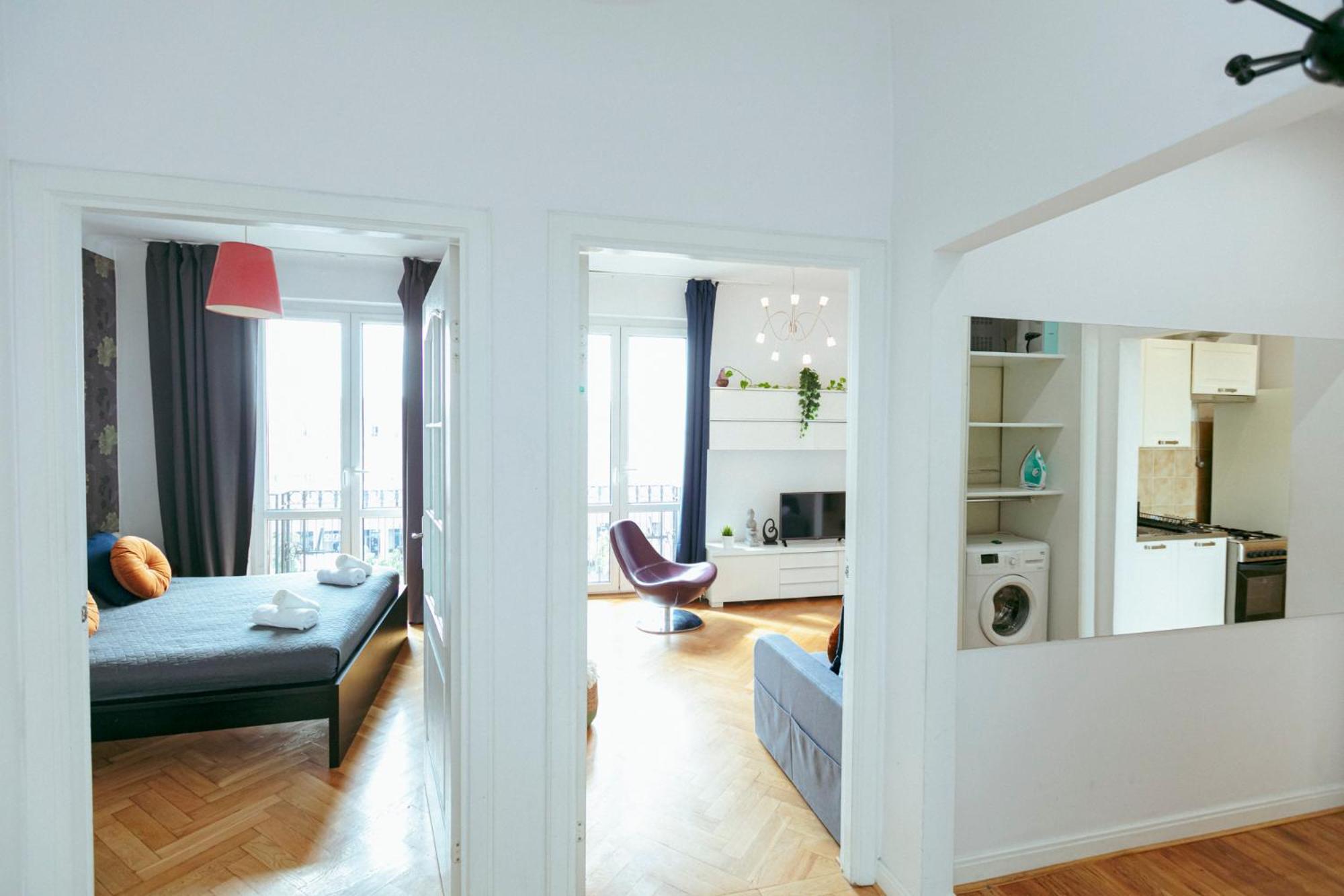 Apartment Plac Konstytucji 6 Grey - Bezplatny Garaz Podziemny - Free Parking - Dla 4 Osob Warschau