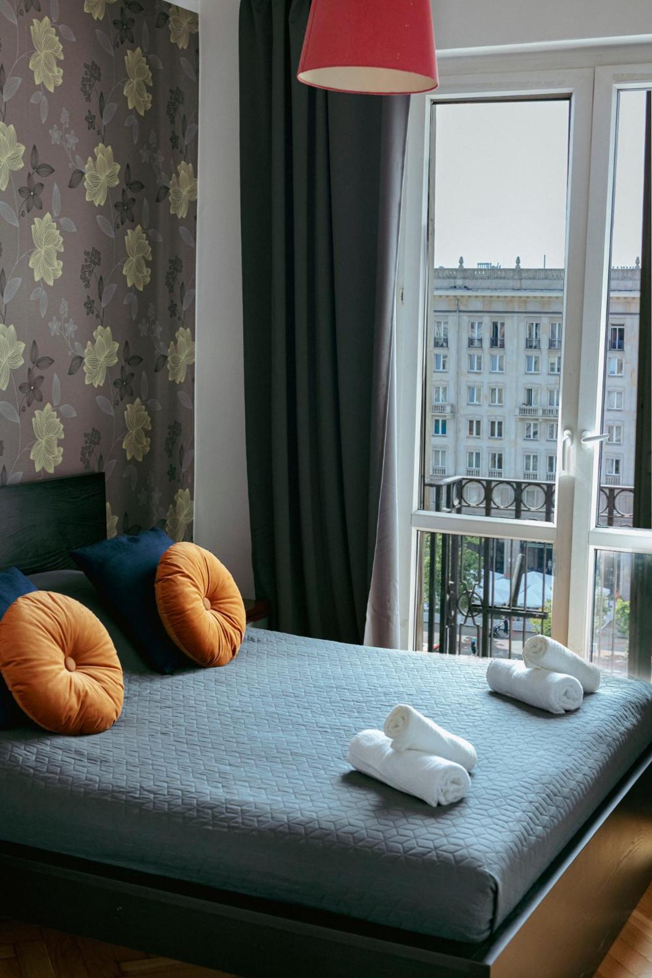 Apartment Plac Konstytucji 6 Grey - Bezplatny Garaz Podziemny - Free Parking - Dla 4 Osob Warschau