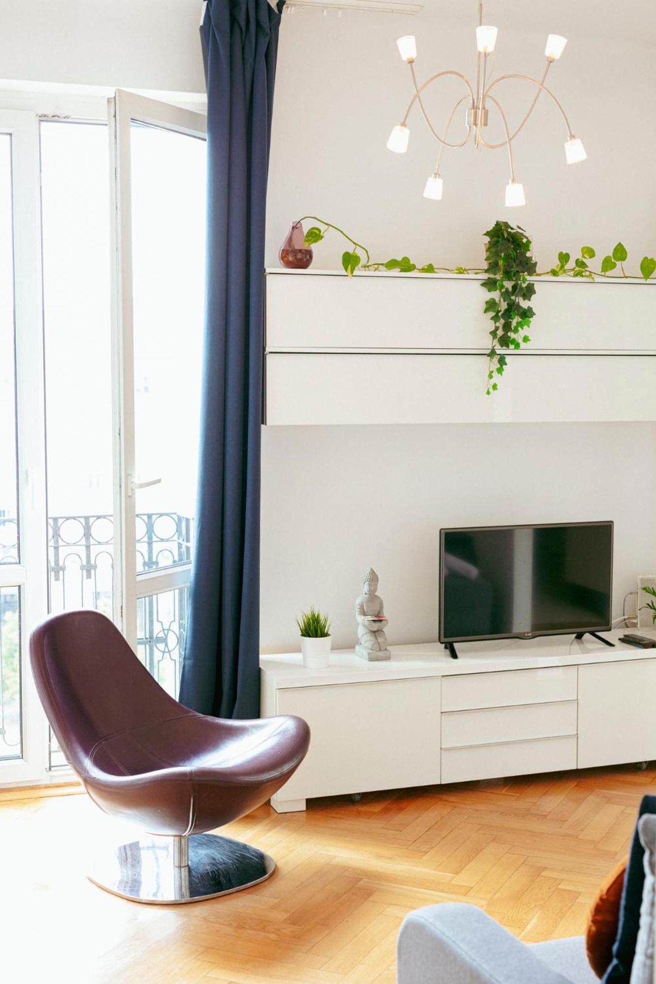 Plac Konstytucji 6 Grey - Bezplatny Garaz Podziemny - Free Parking - Dla 4 Osob Apartment Warschau
