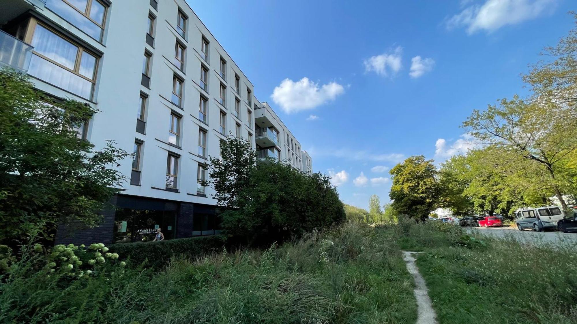 Centrum Wlodarzewska 30