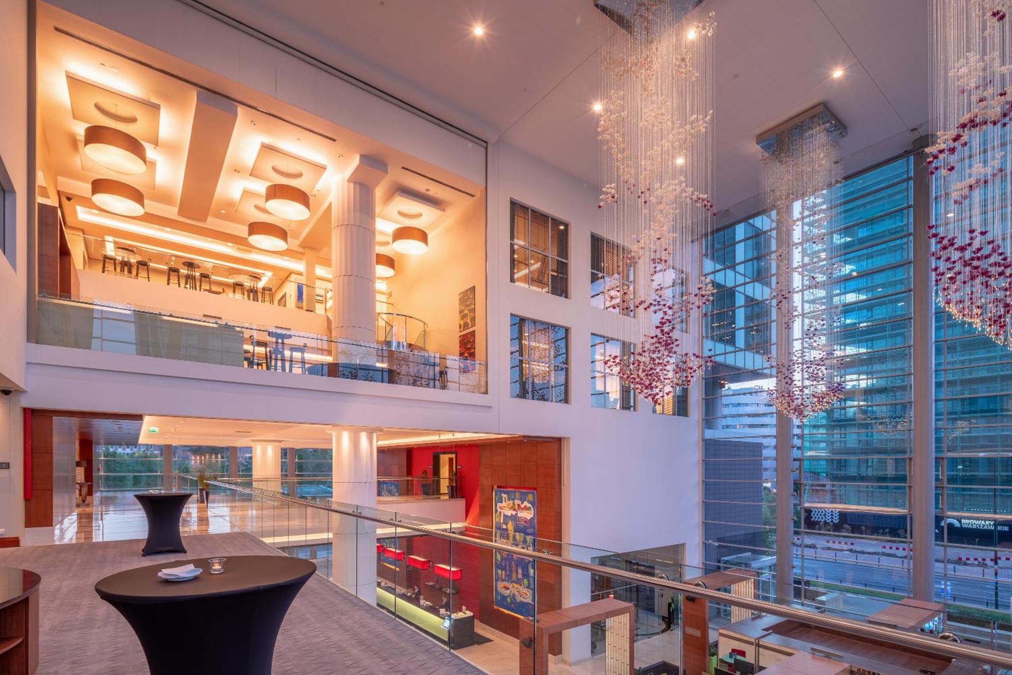 Hilton Hotel 4*