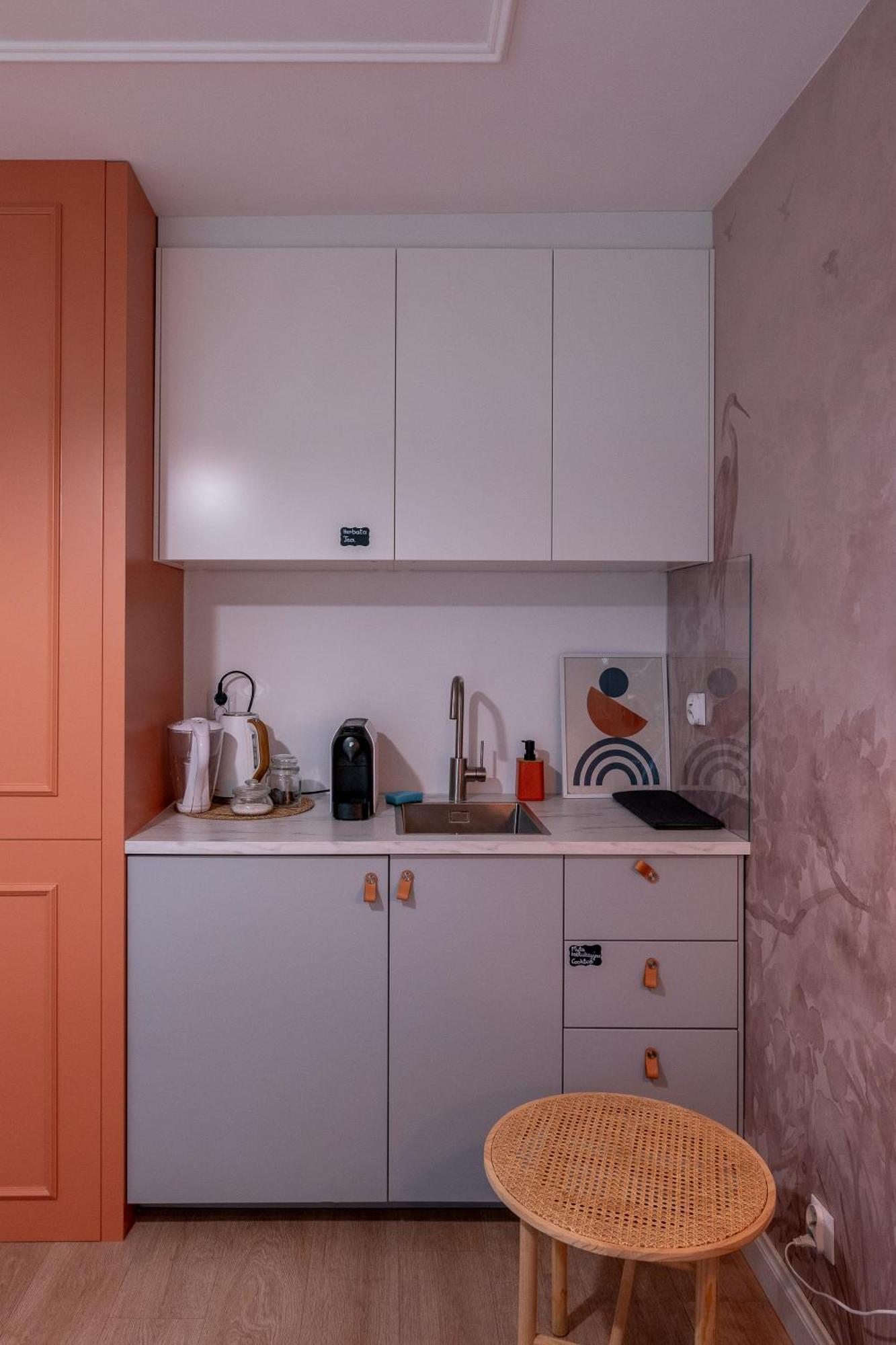 Apartment Fala Metro Sgh Klub Stodola Parking Parkview Fast Wifi Warsaw