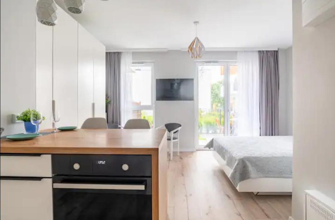 Apartment Luxapartmentwarszawa Z Bezplatnym Podziemnym Parkingem