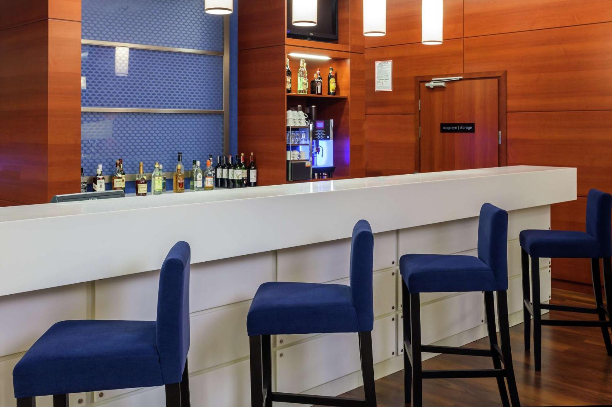 Hampton By Hilton Airport Hotel Warsaw