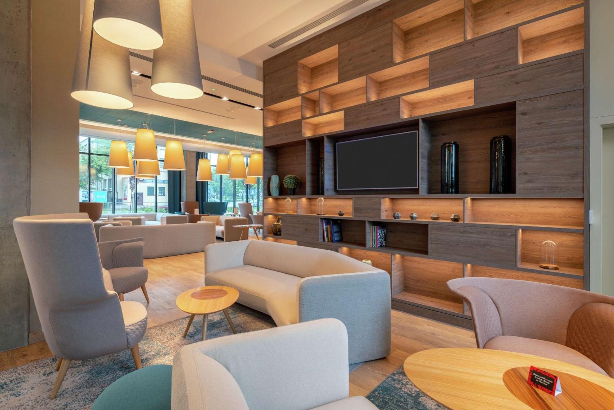 Hotel Hampton By Hilton Mokotow