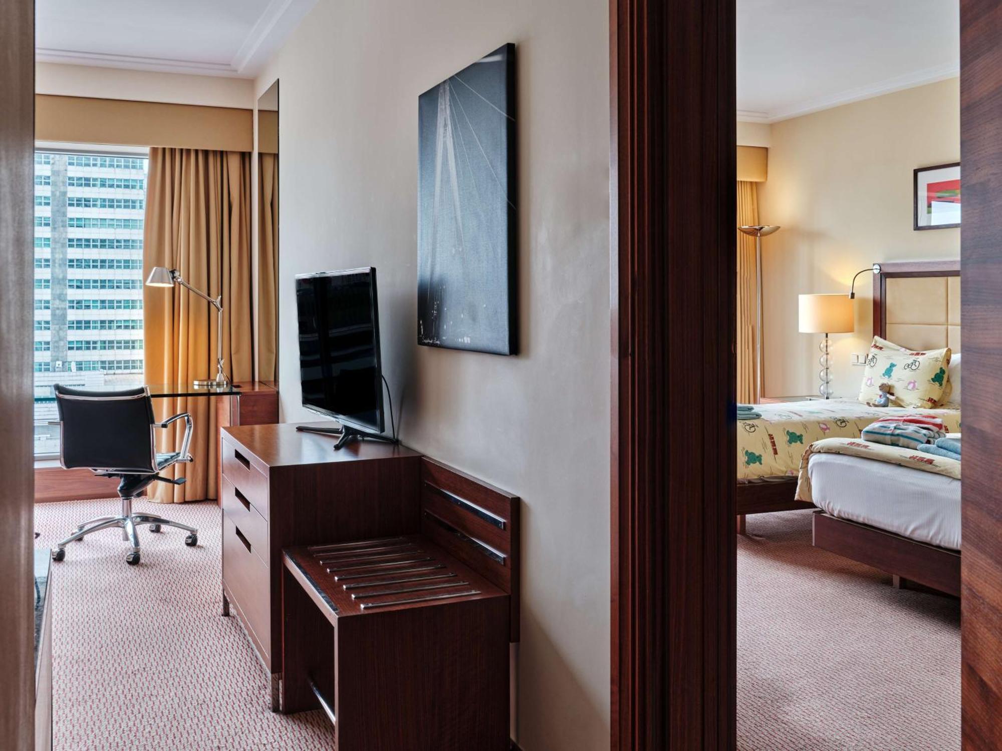 Hilton 4* Warschau
