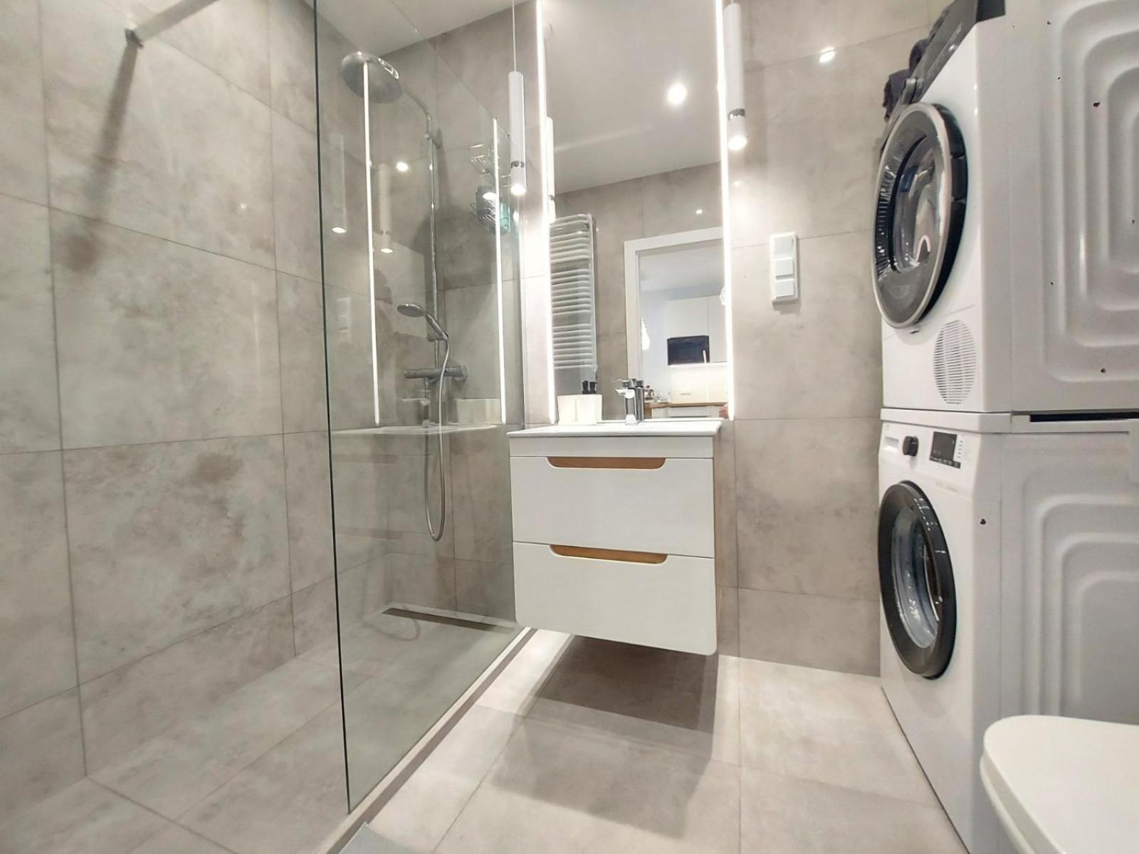 Apartment Lux 2 Pokojowe In Z Bezplatnym Podziemnym Parkingem Warschau
