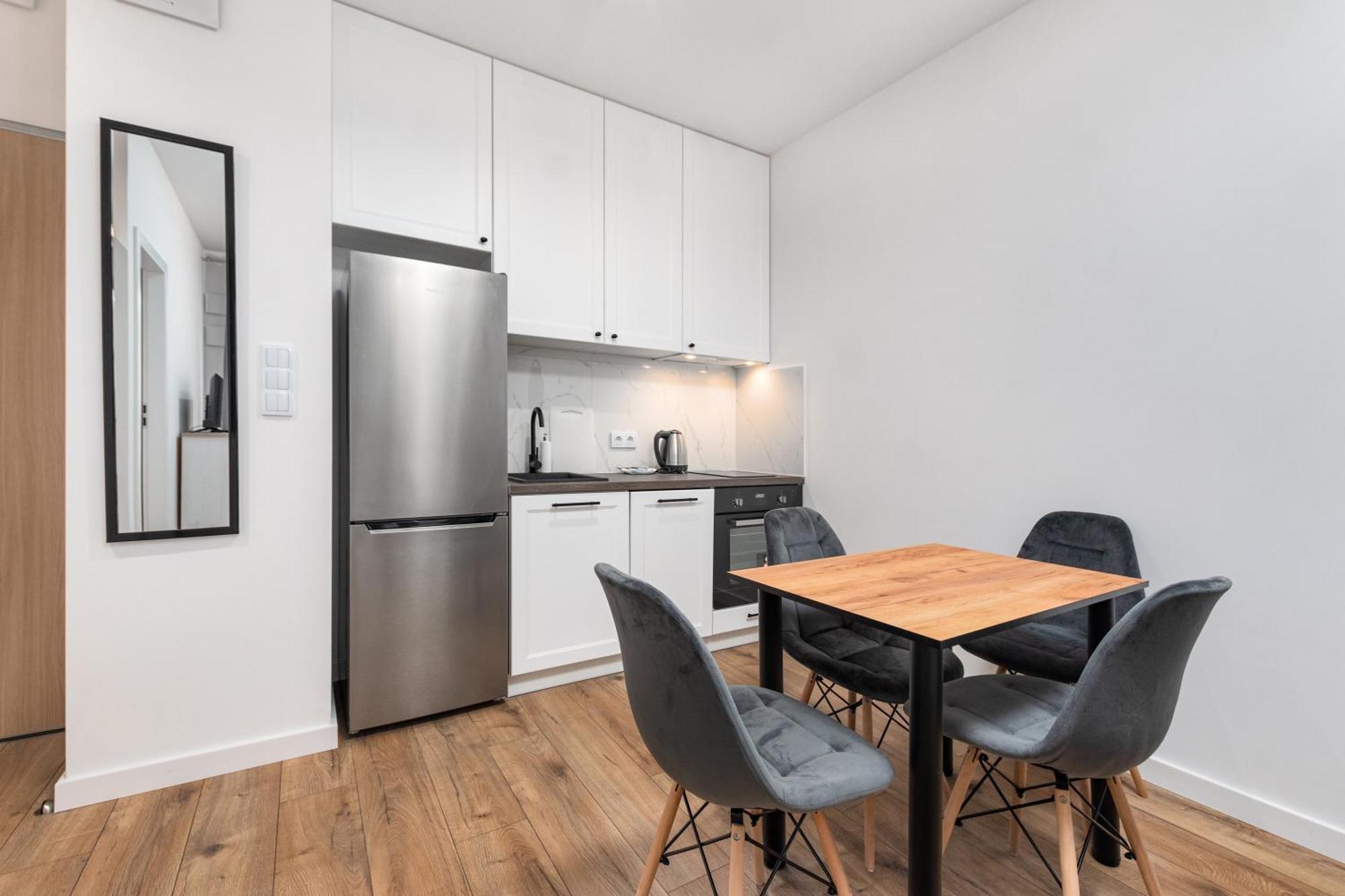 Wynalazek 3 By Homeprime Apartment *